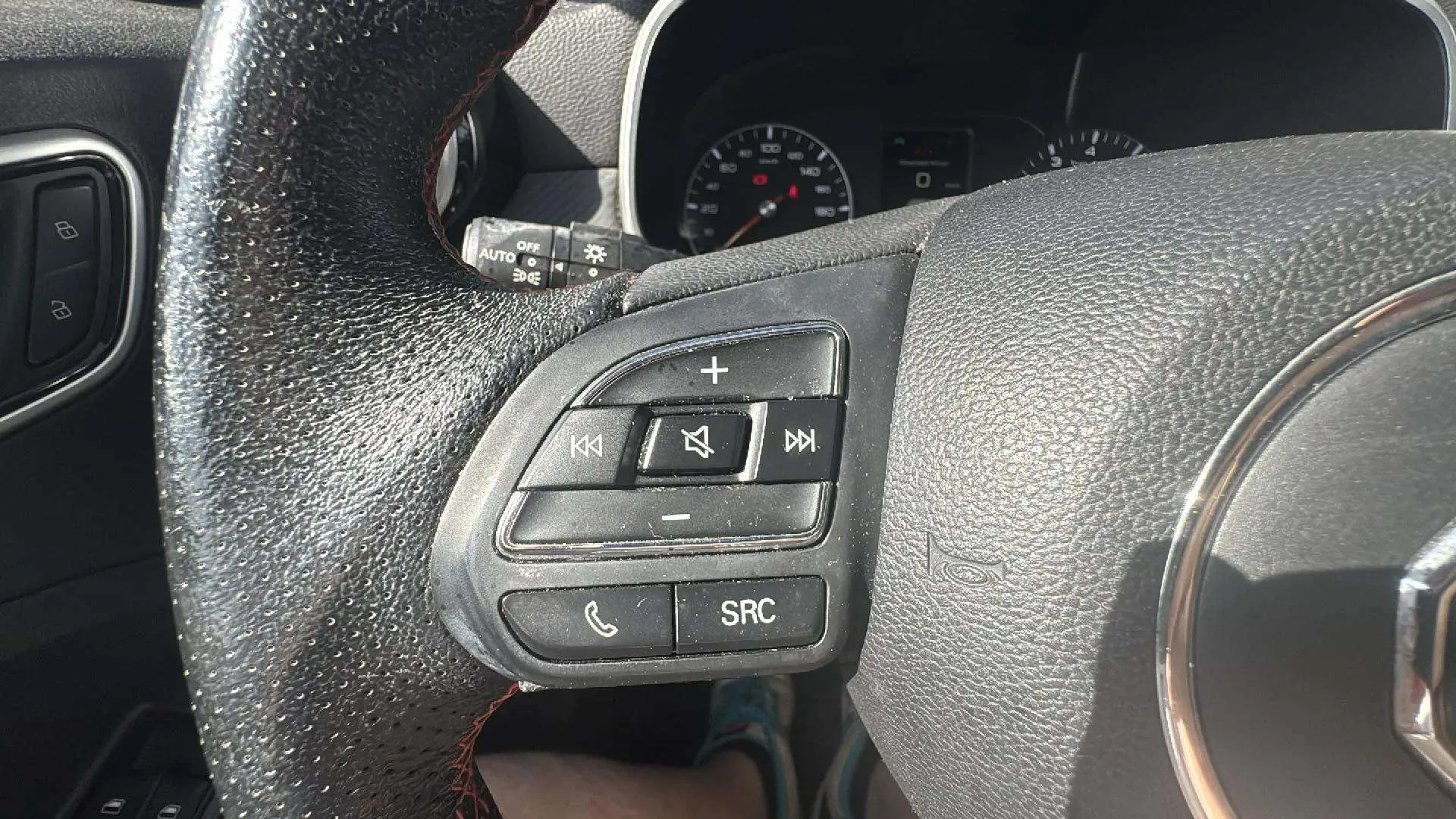 MG ZS 1.5 Comfort - foto 20