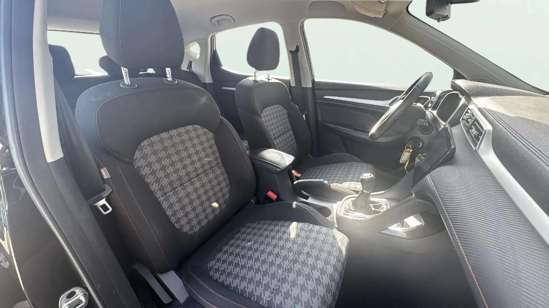 MG ZS 1.5 Comfort - foto 14