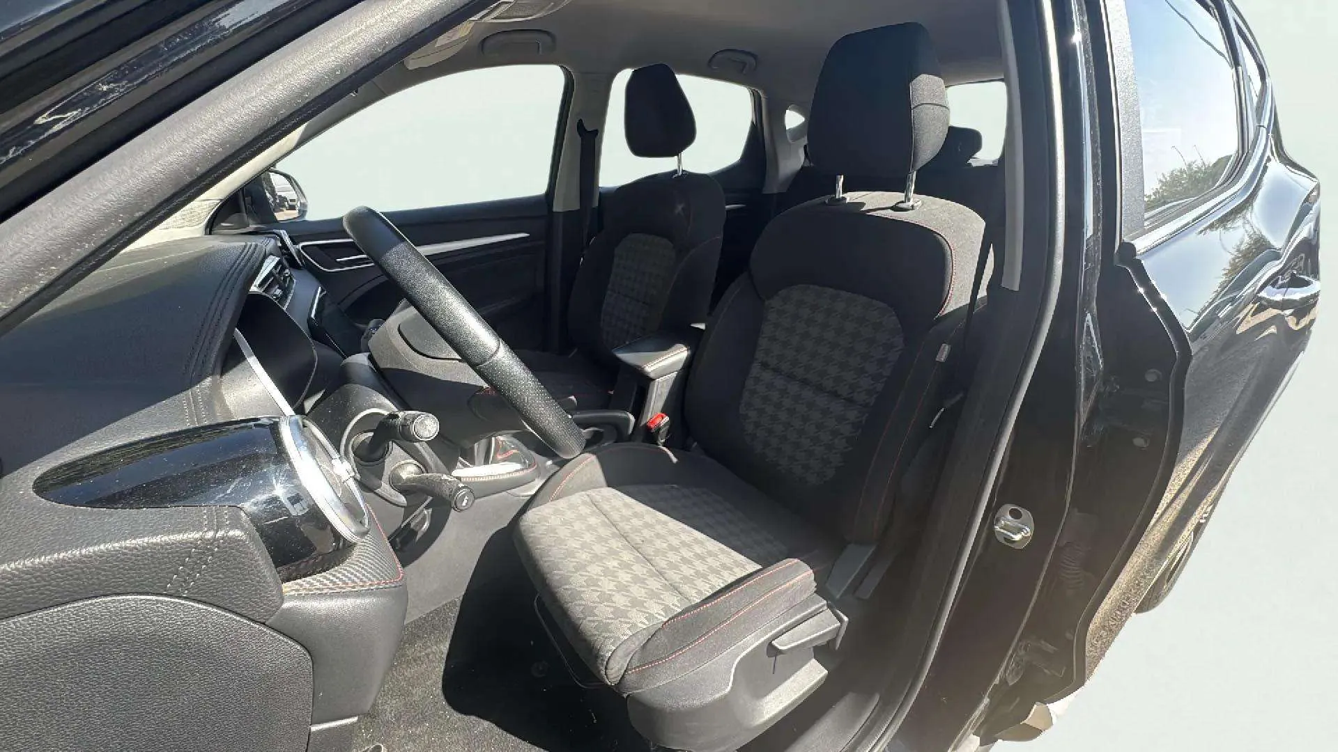 MG ZS 1.5 Comfort - foto 13