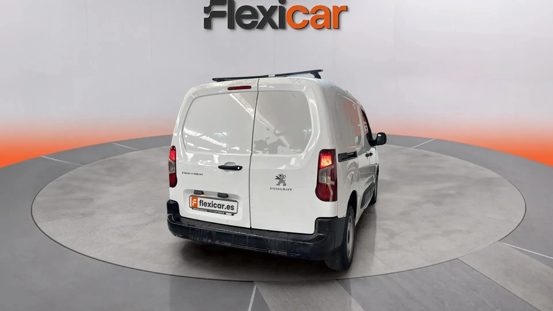 Peugeot Partner 1.5 BlueHDi Pro Standard 600kg 100 - foto 6