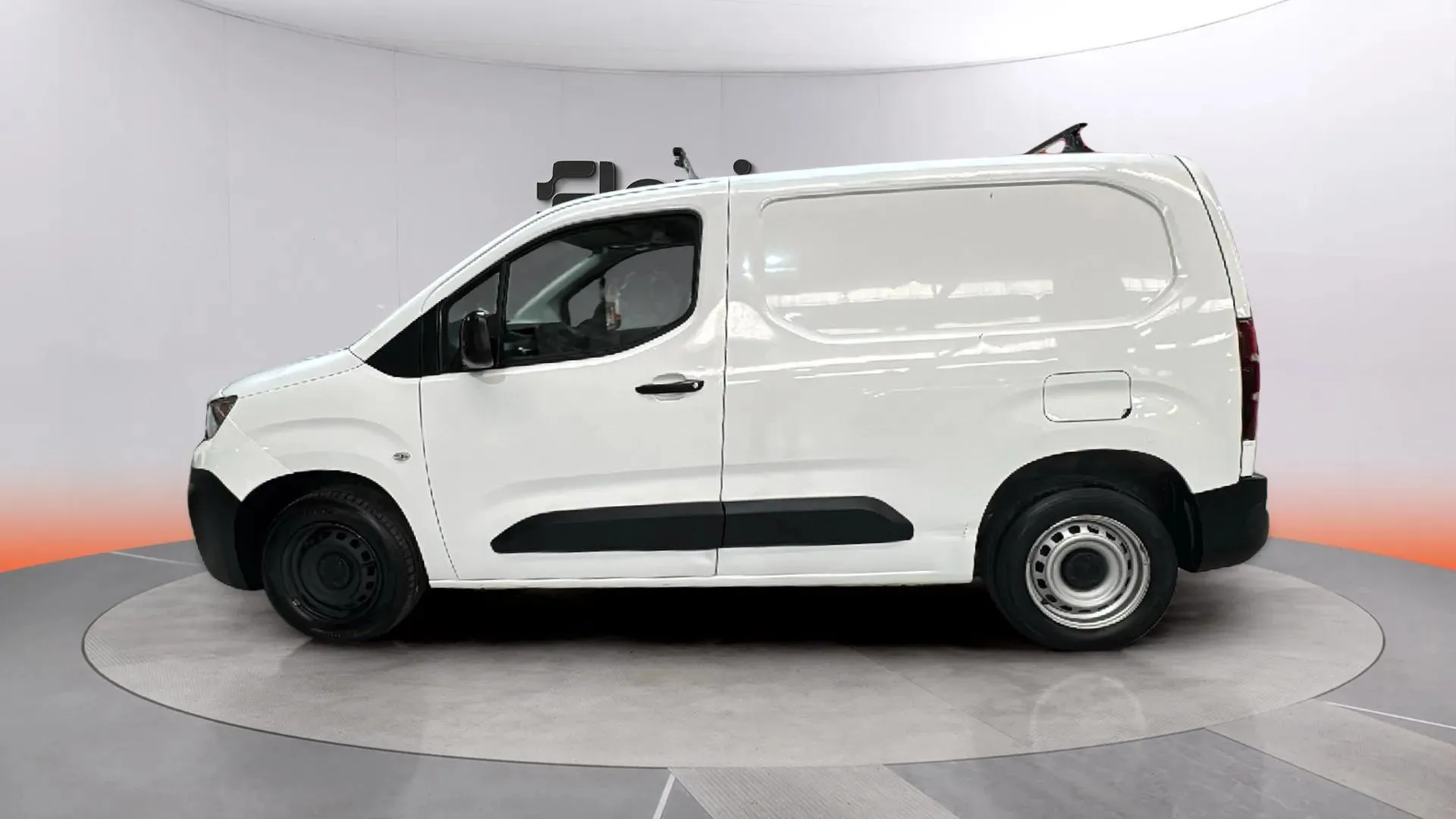 Peugeot Partner 1.5 BlueHDi Pro Standard 600kg 100 - foto 4