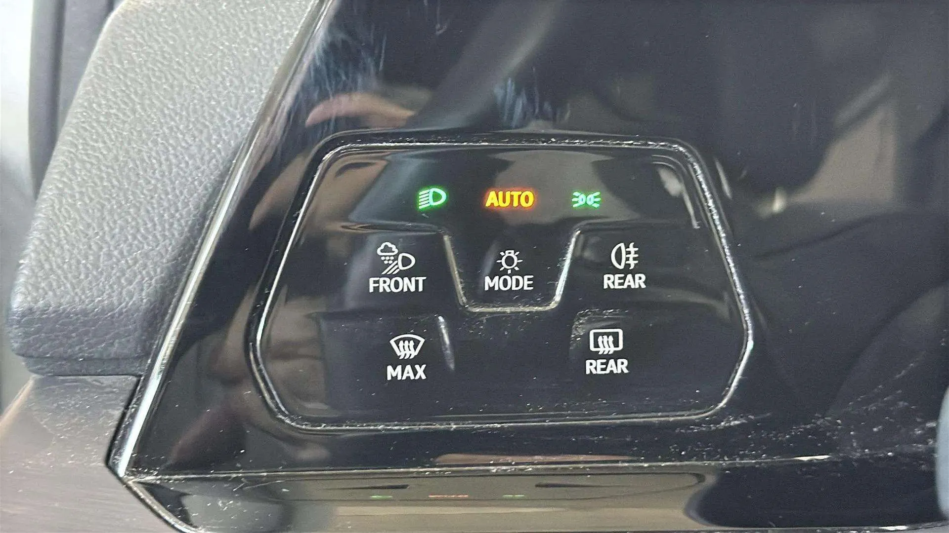 Volkswagen Golf eHybrid 1.4 TSI DSG - foto 16