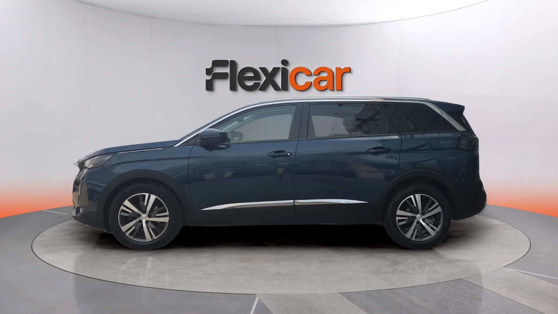 Peugeot 5008 1.5 BlueHDi Allure EAT8 - foto 6