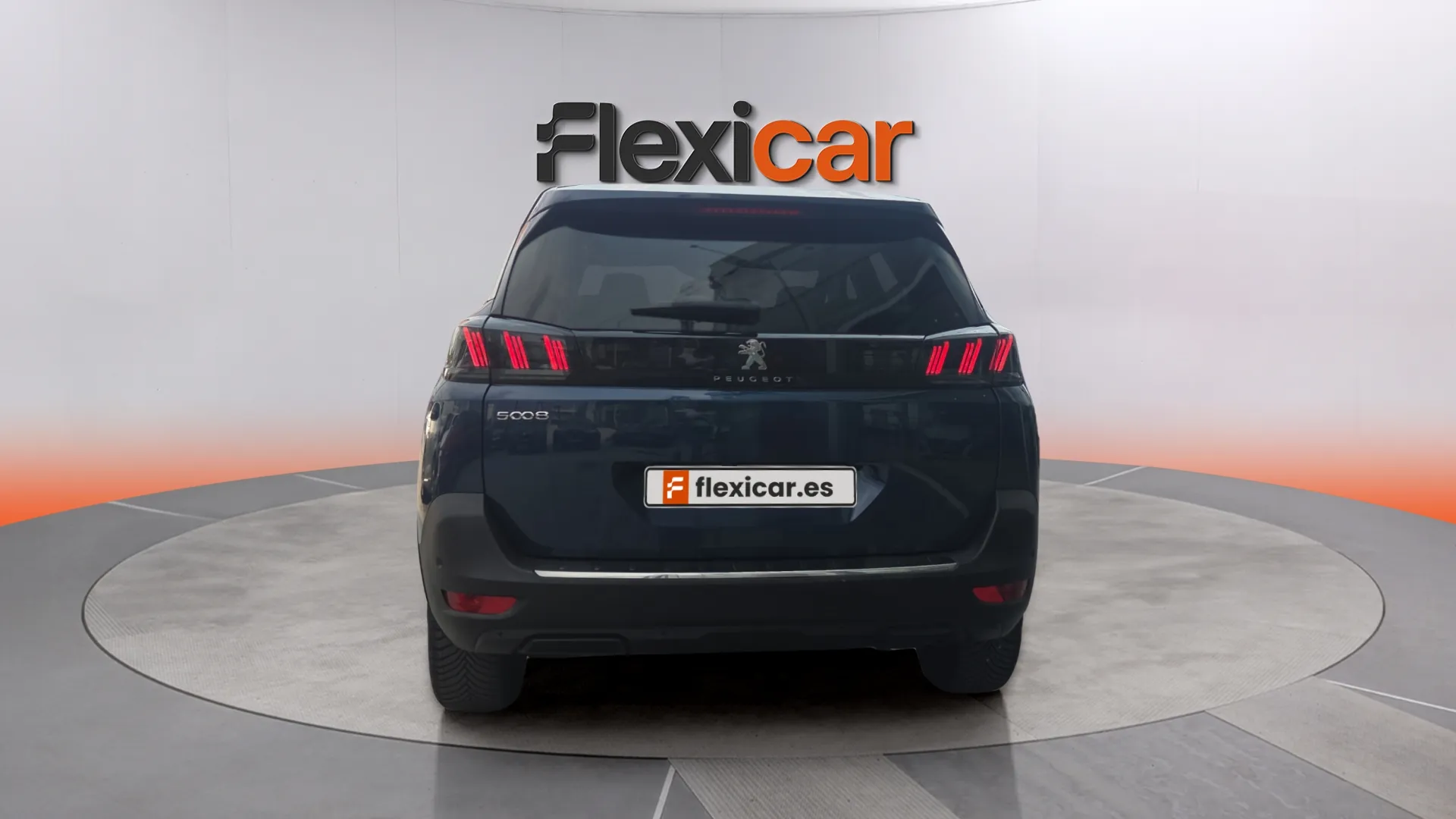 Peugeot 5008 1.5 BlueHDi Allure EAT8 - foto 4