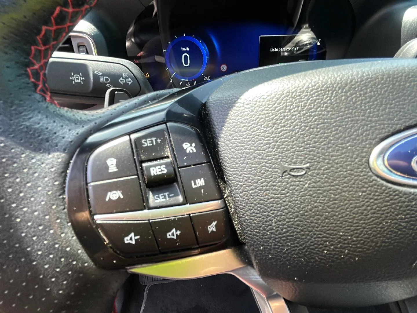 Ford Explorer 3.0 PHEV AWD ST-Line - foto 25