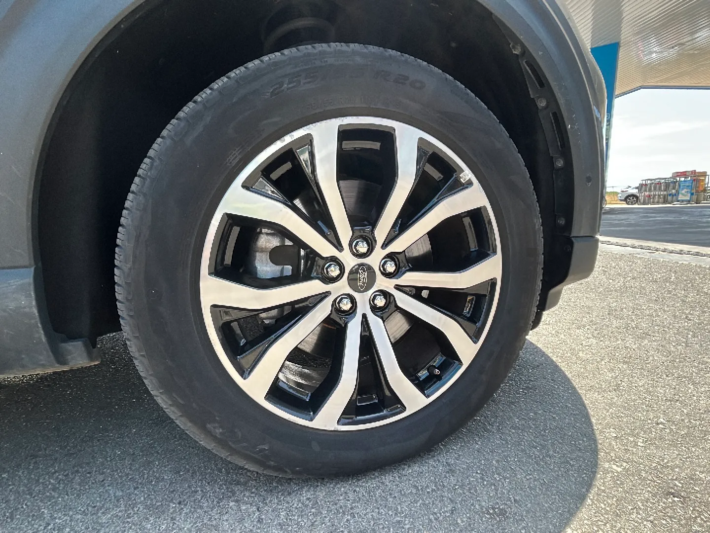 Ford Explorer 3.0 PHEV AWD ST-Line - foto 17