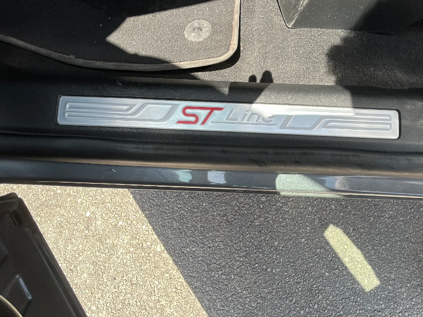 Ford Explorer 3.0 PHEV AWD ST-Line - foto 37