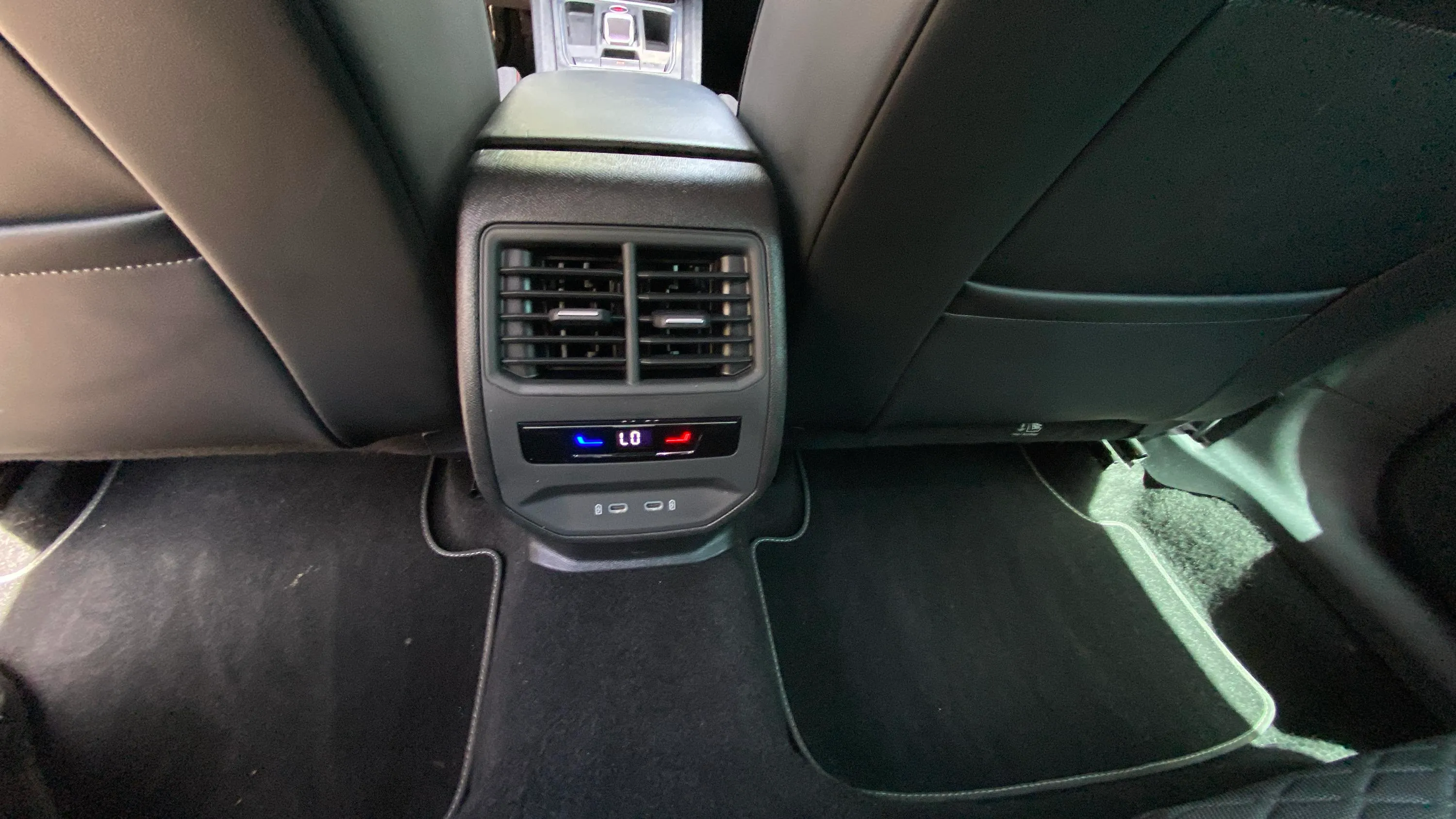 SEAT León SP 1.4 e-Hybrid DSG FR - foto 26