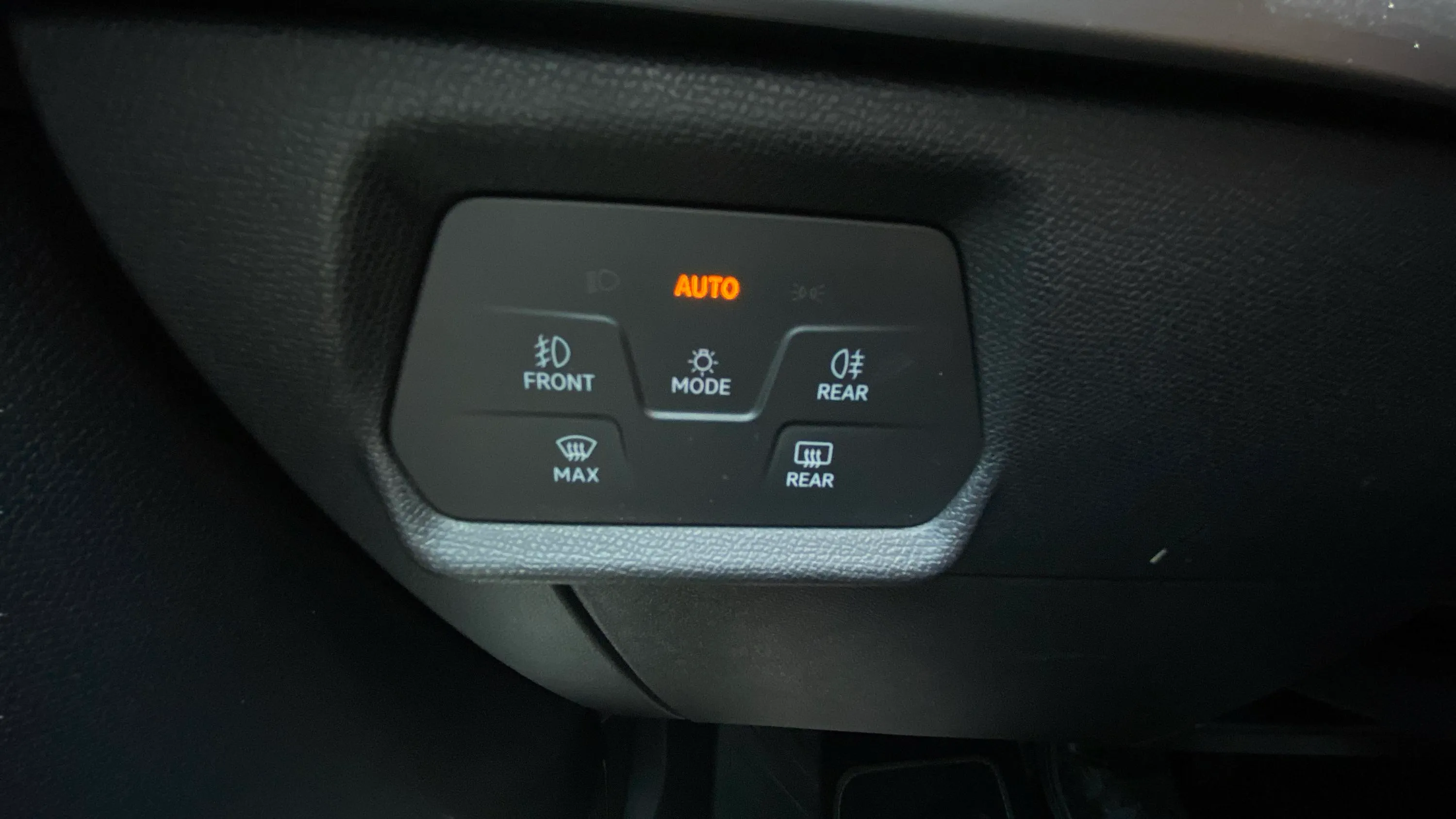 SEAT León SP 1.4 e-Hybrid DSG FR - foto 23