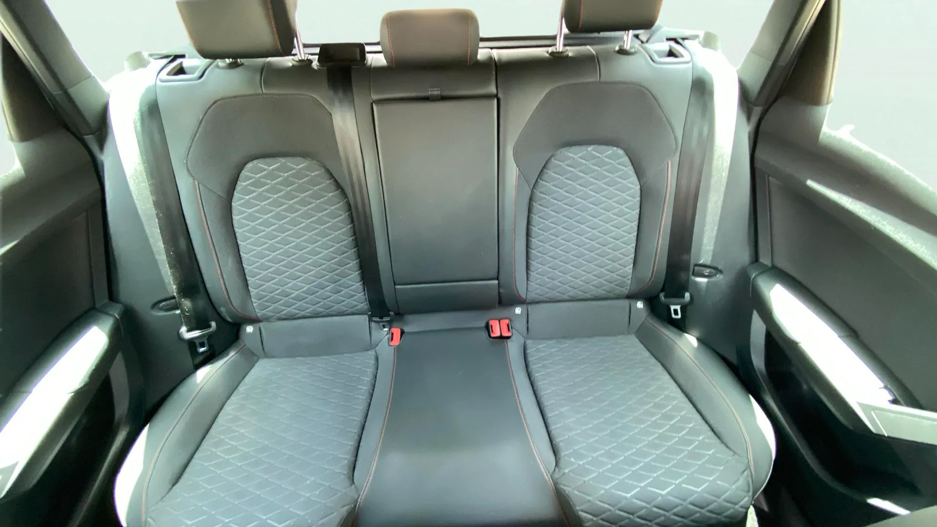 SEAT León SP 1.4 e-Hybrid DSG FR - foto 14