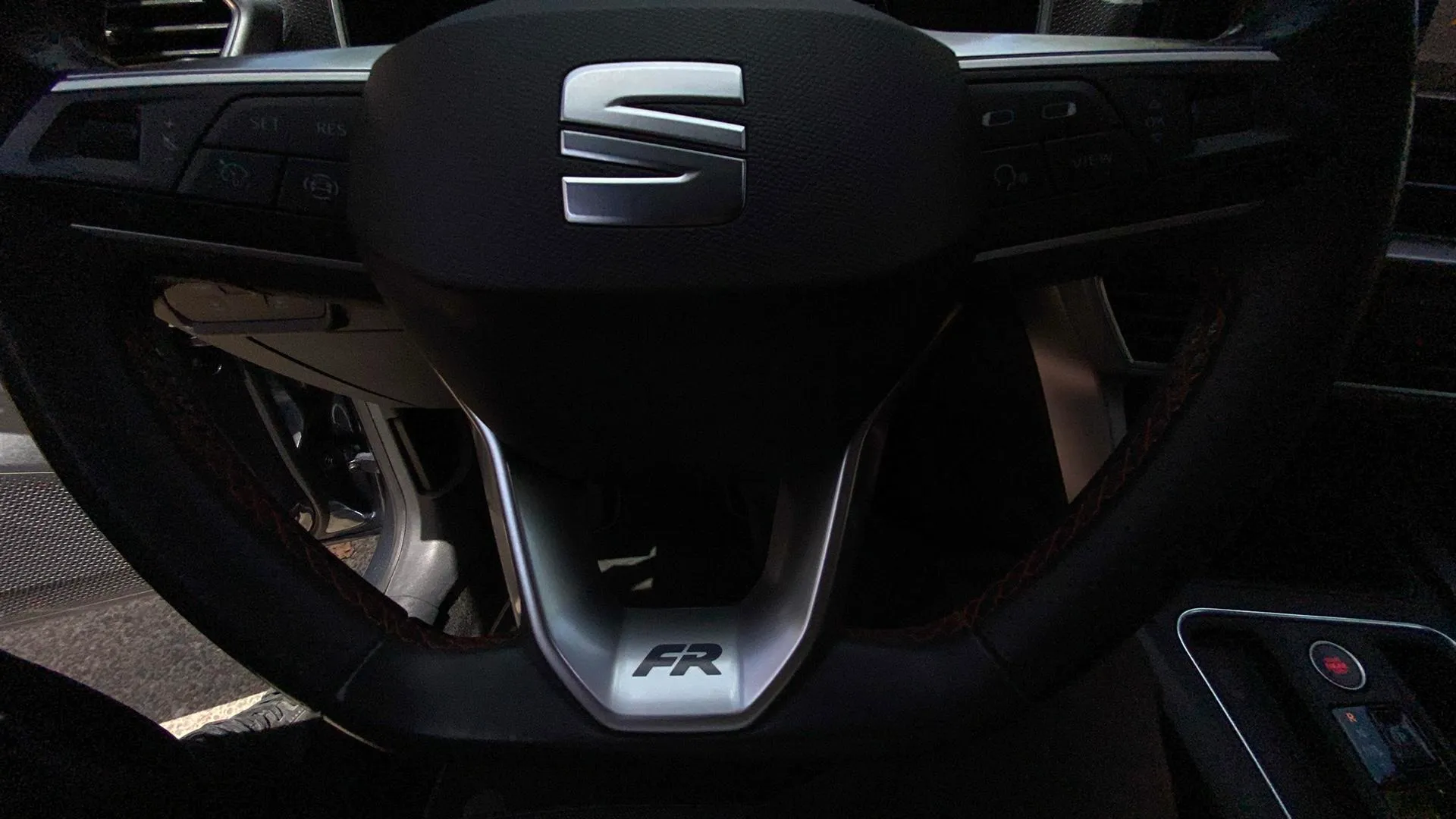 SEAT León SP 1.4 e-Hybrid DSG FR - foto 21