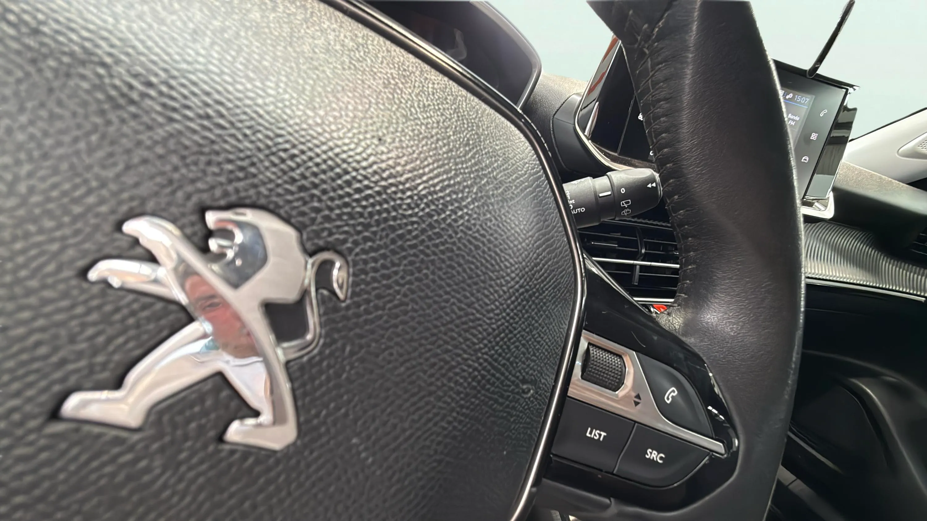 Peugeot 2008 Allure Pack BlueHDi - foto 14