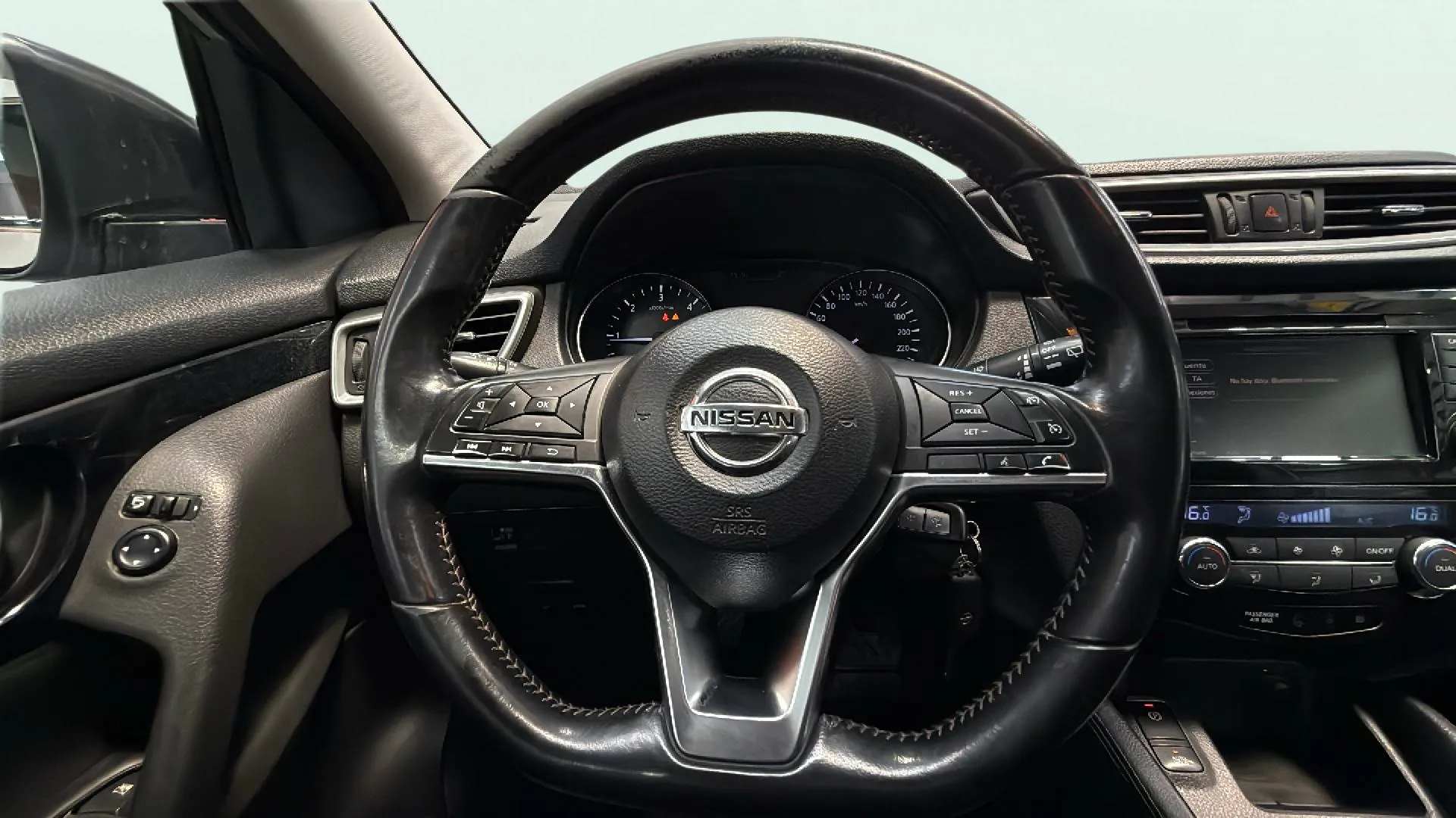 Nissan Qashqai dCi E6D N-Connecta - foto 17