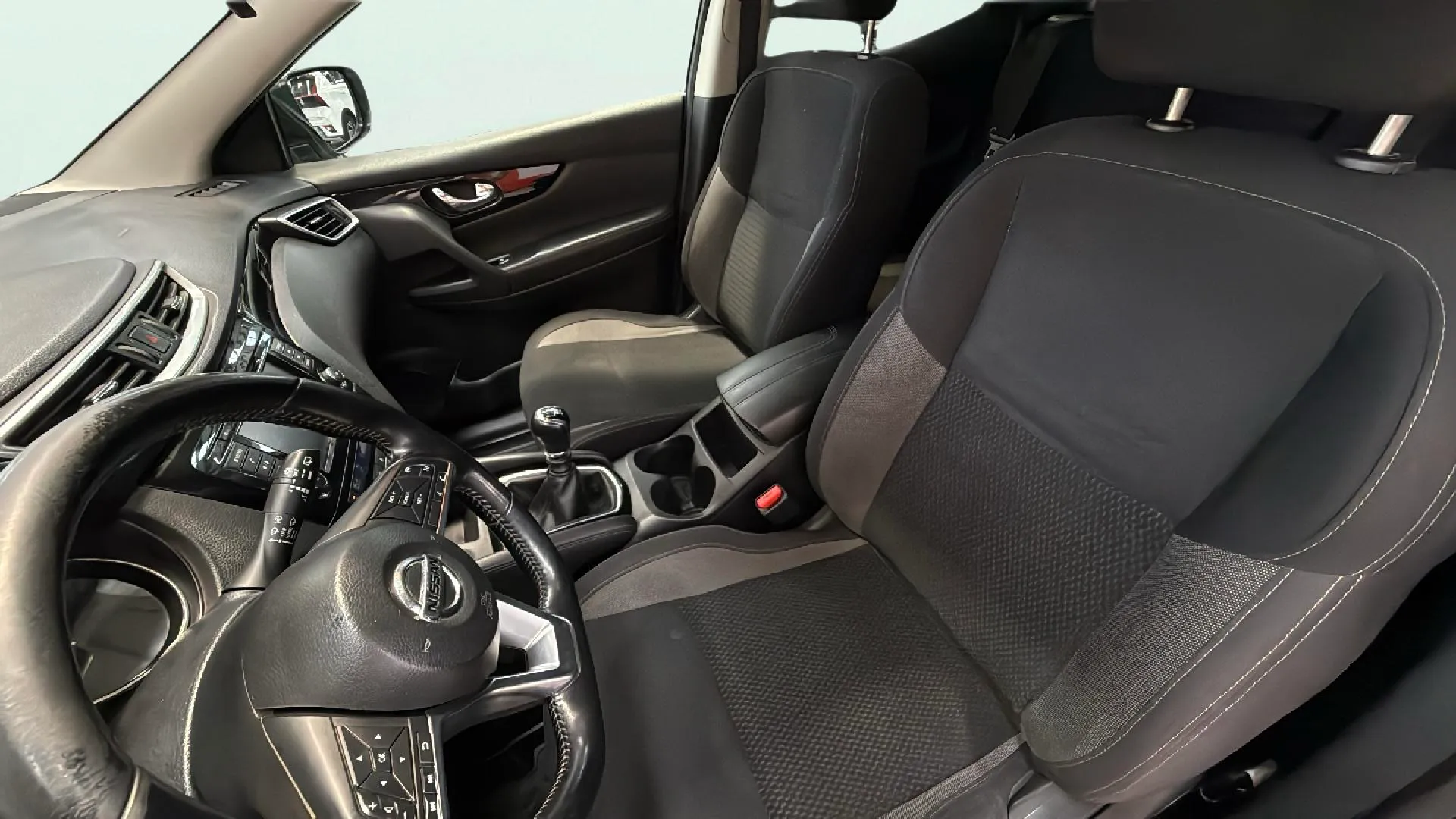 Nissan Qashqai dCi E6D N-Connecta - foto 11