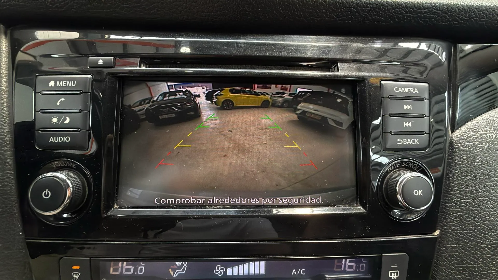 Nissan Qashqai dCi E6D N-Connecta - foto 19