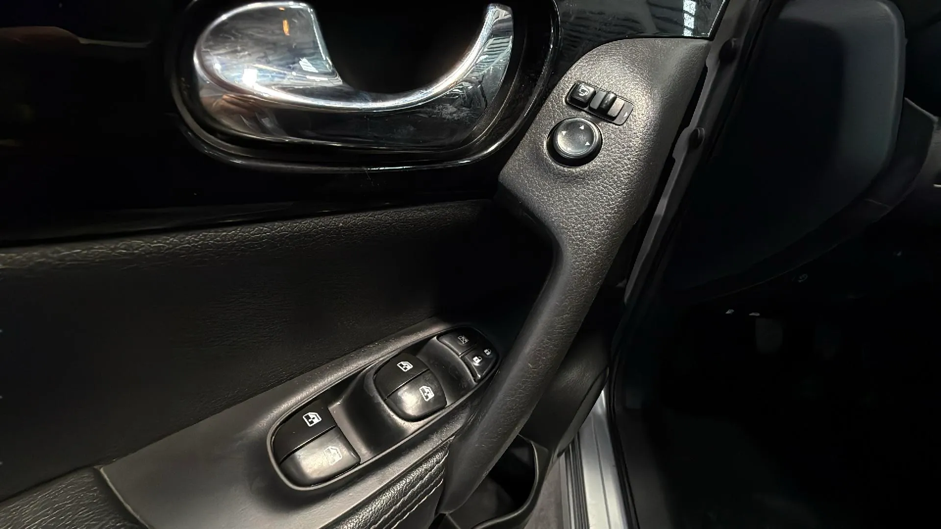 Nissan Qashqai dCi E6D N-Connecta - foto 12