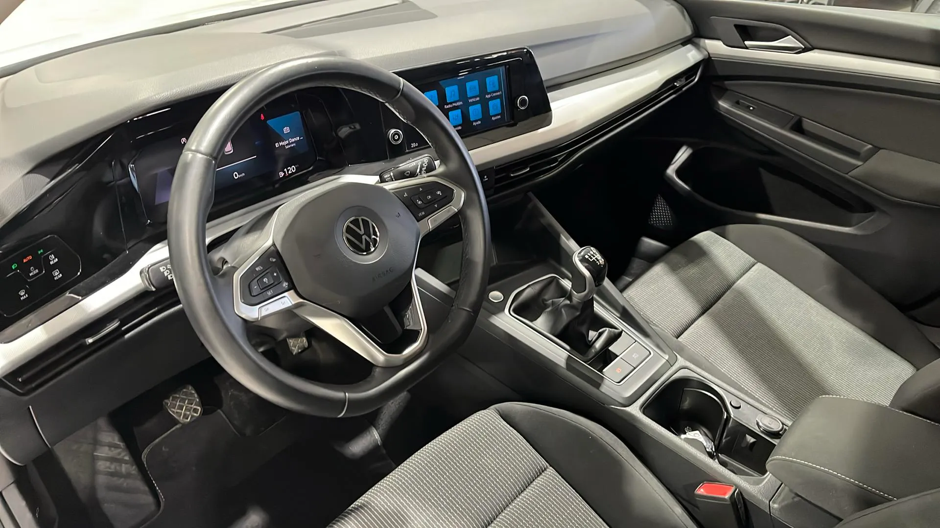 Volkswagen Golf Life 2.0 TDI - foto 10