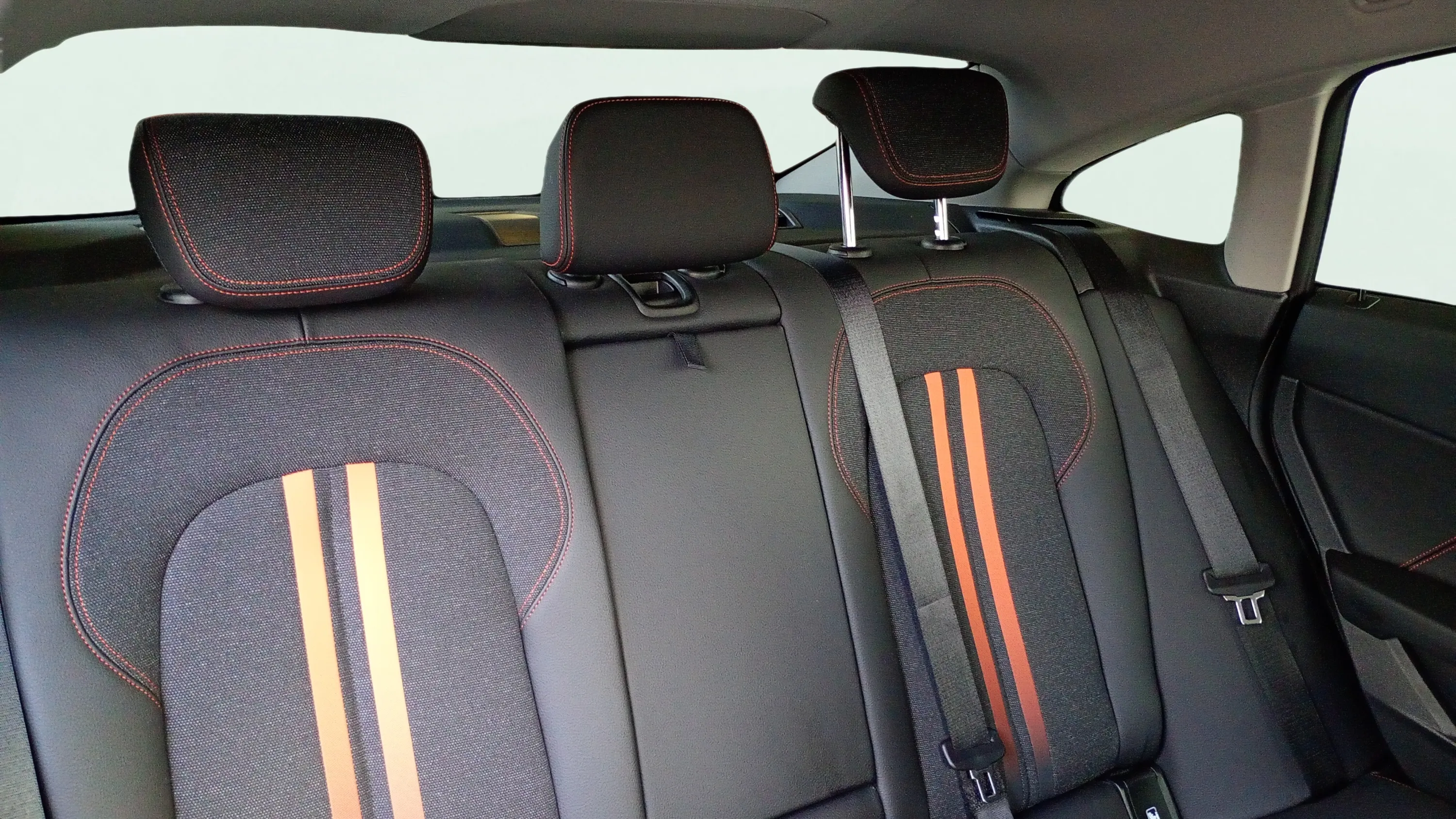 BMW Serie 2 218i Gran Coupe - foto 18