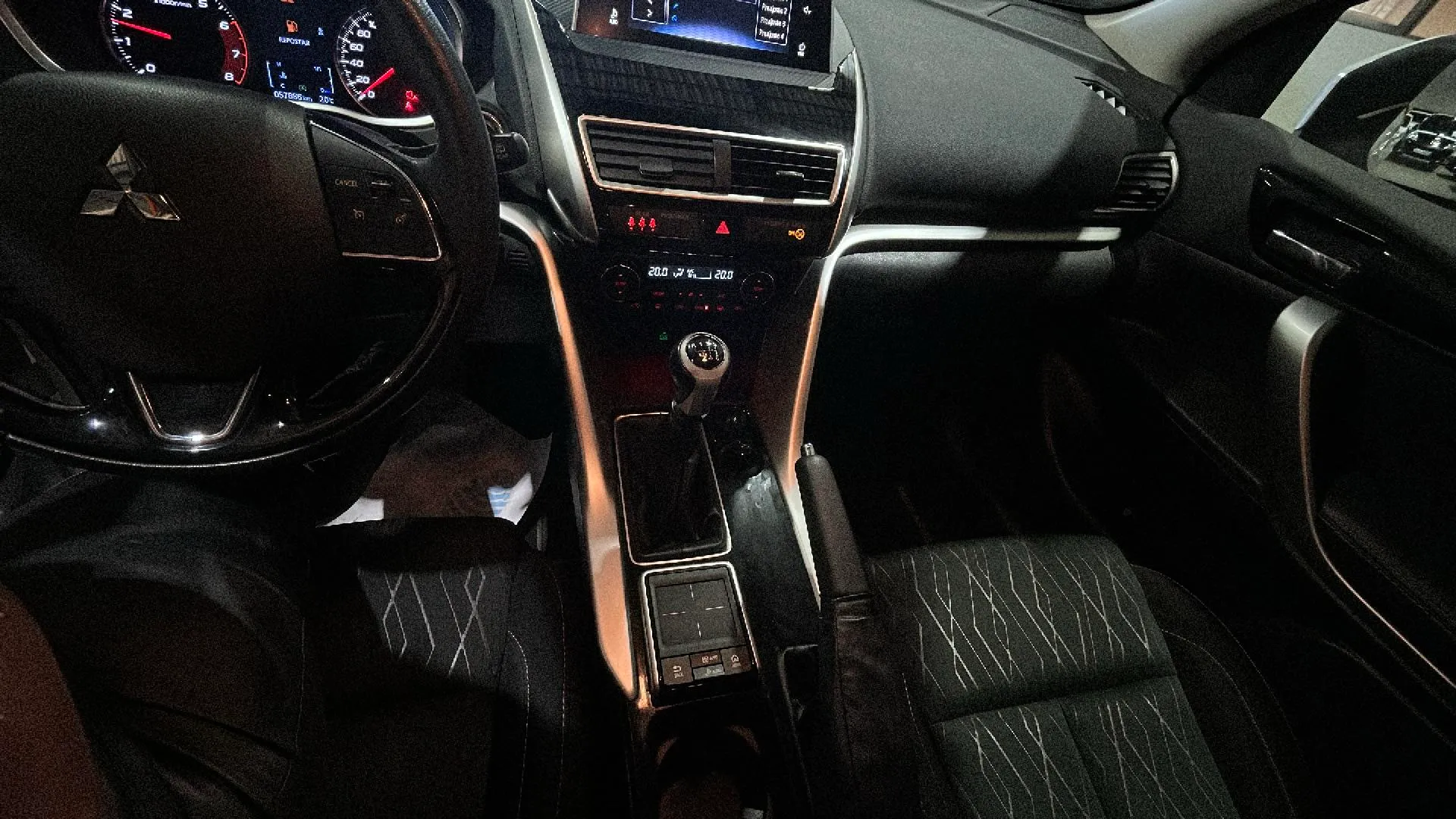 Mitsubishi Eclipse Cross 150T Spirit - foto 9
