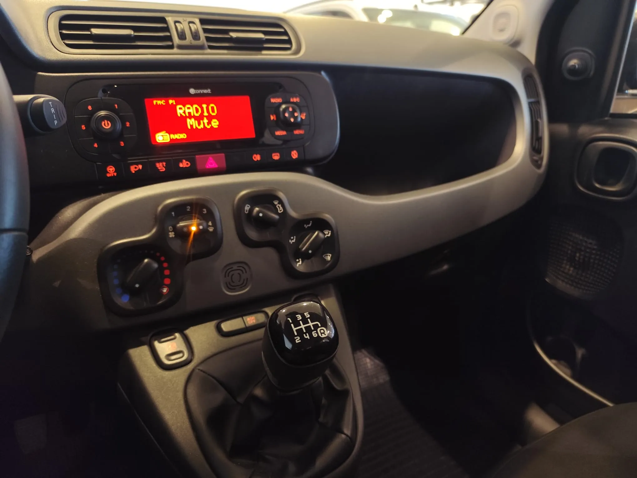 Fiat Panda City Life Hybrid 1.0 Gse - foto 18