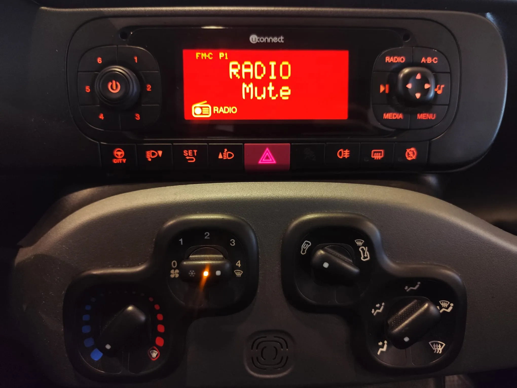 Fiat Panda City Life Hybrid 1.0 Gse - foto 17