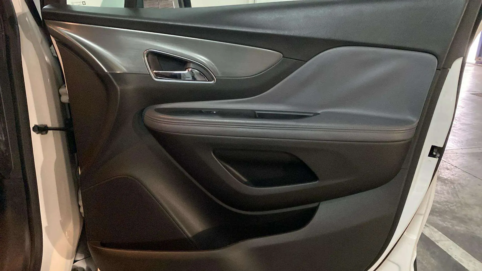 Opel Mokka 1.6 CDTi 4x2 Selective - foto 23