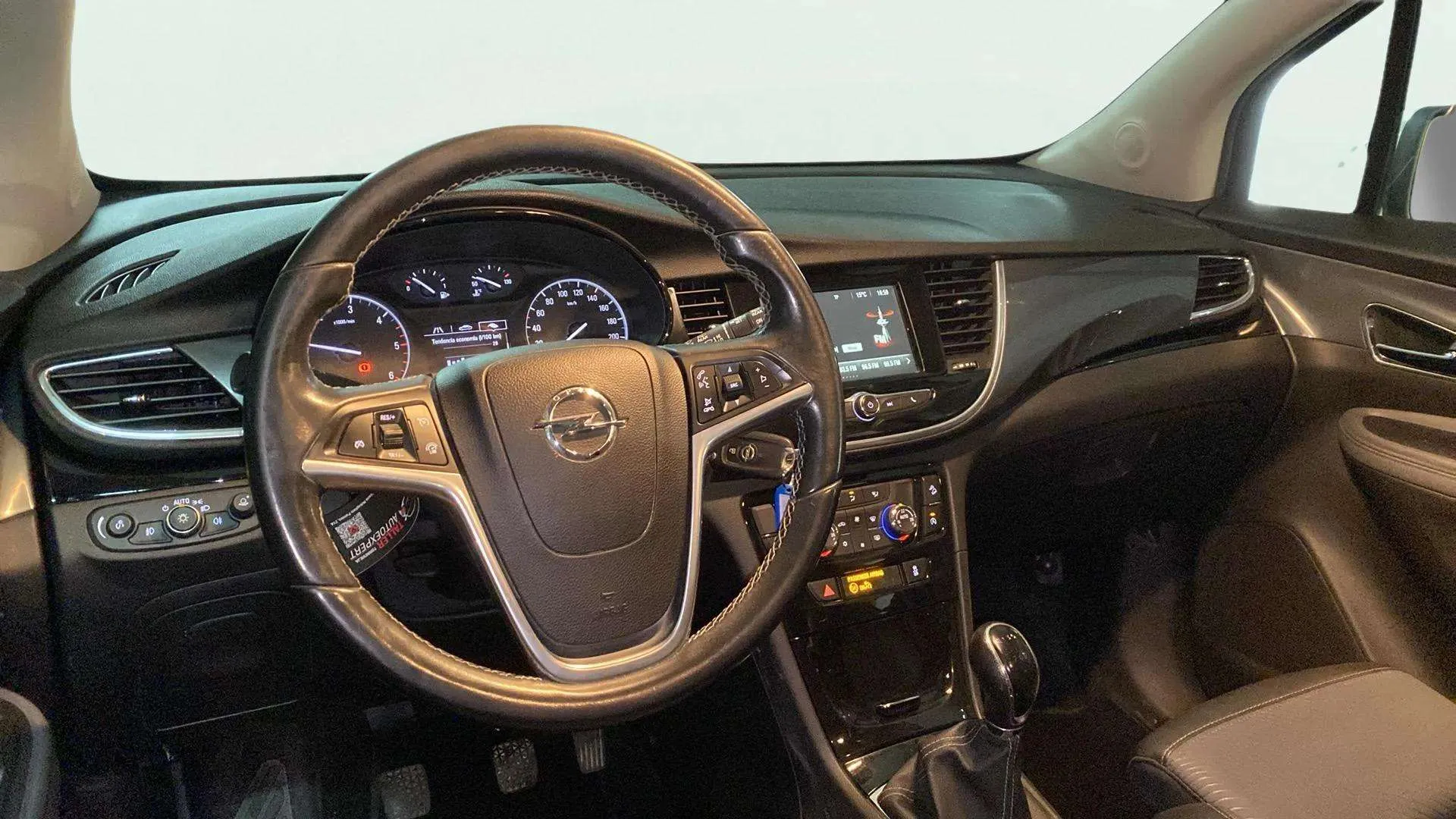 Opel Mokka 1.6 CDTi 4x2 Selective - foto 8