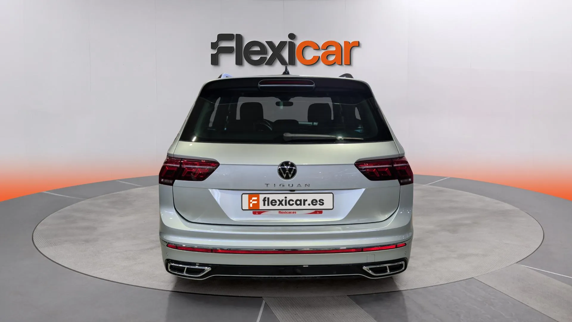 Volkswagen Tiguan R-Line 2.0 TDI DSG - foto 6