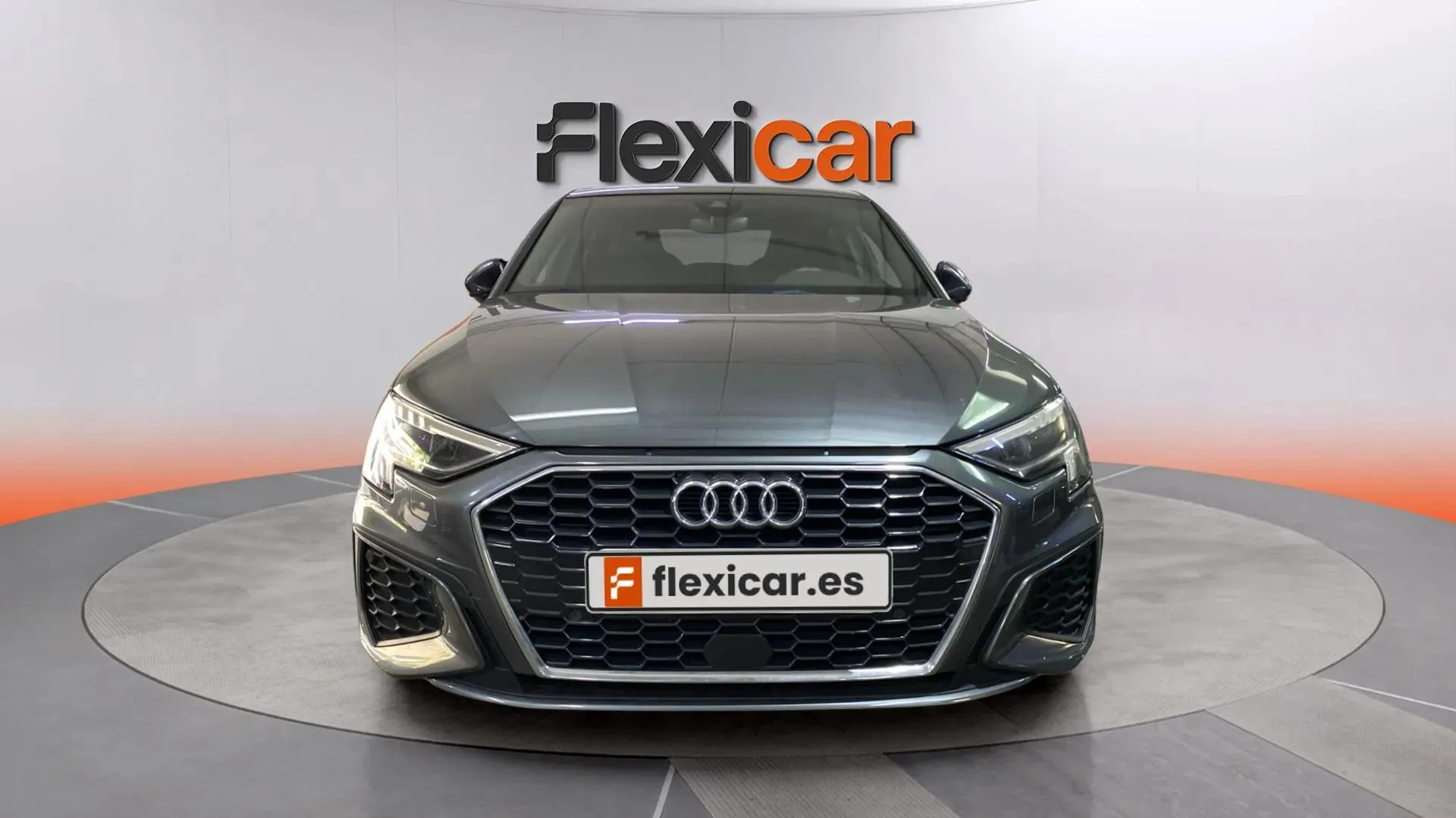 Audi A3 Sedane 30 TFSI - foto 2