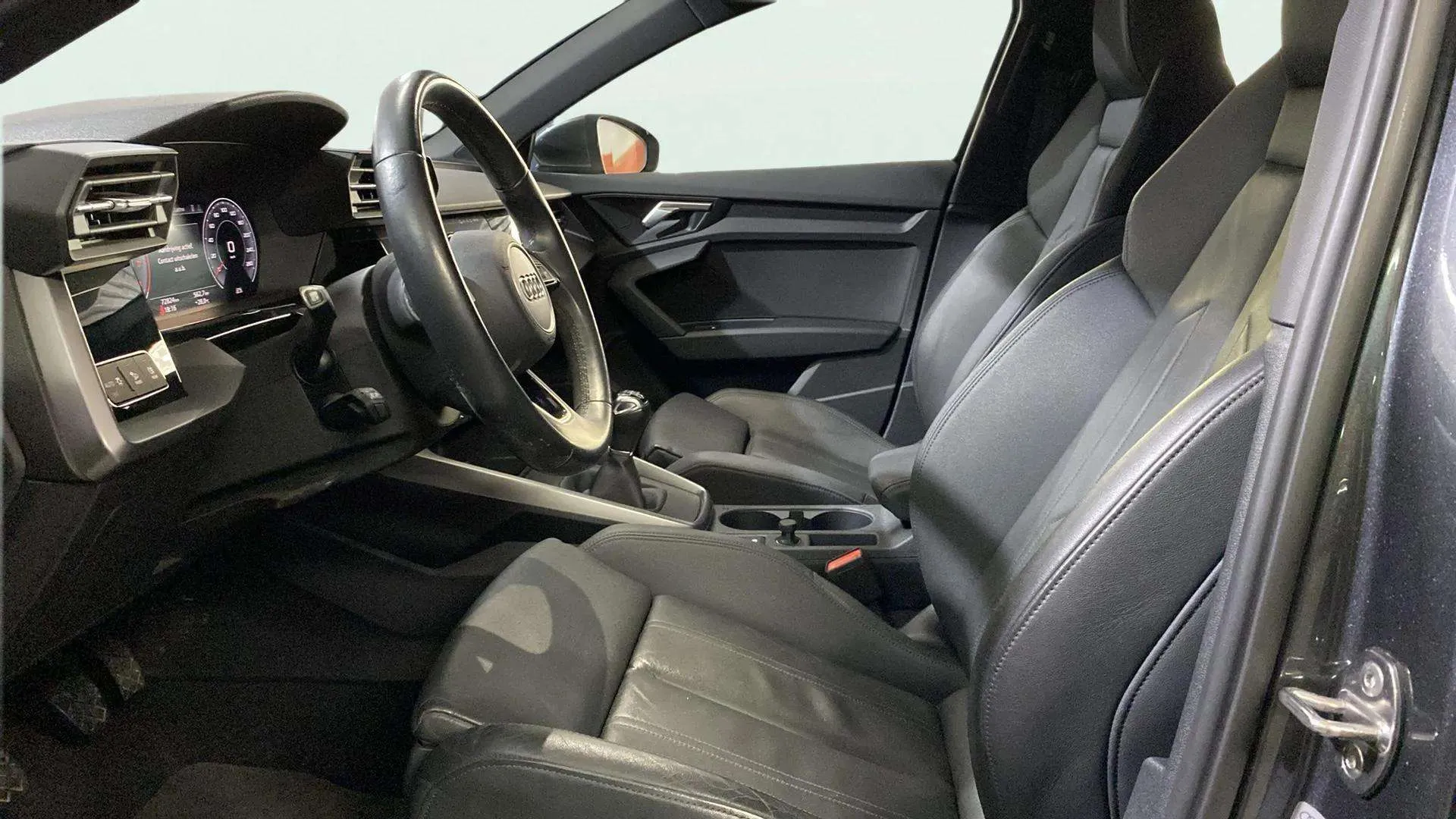 Audi A3 Sedane 30 TFSI - foto 7