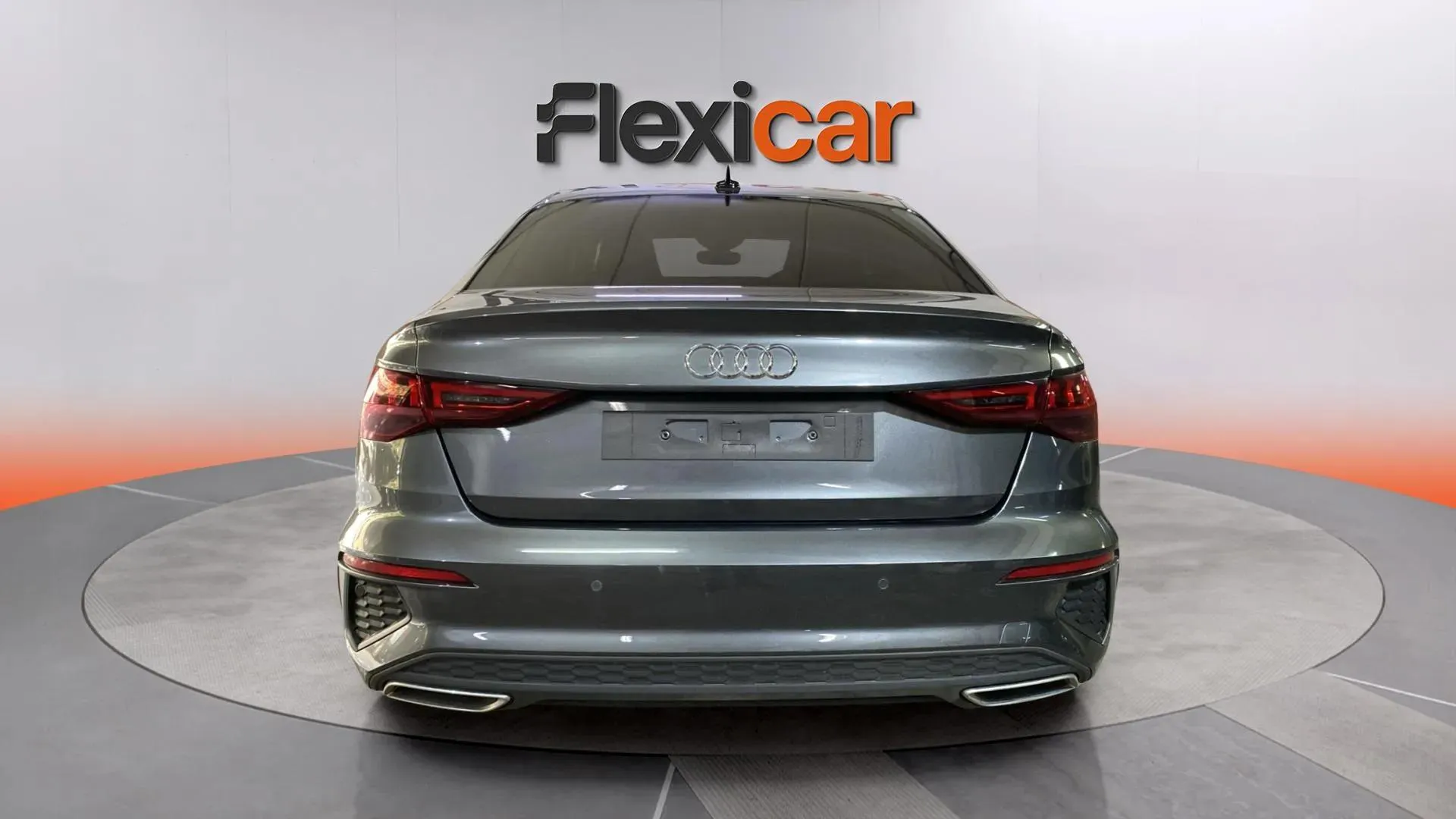Audi A3 Sedane 30 TFSI - foto 4