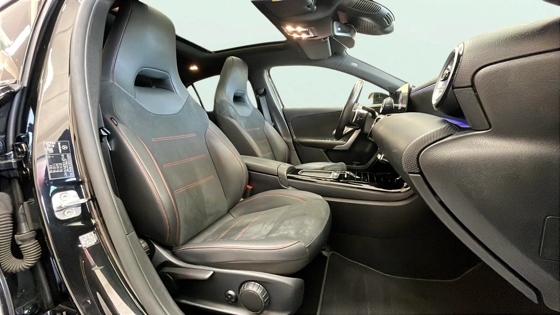 Mercedes-Benz Clase A A 200 d - foto 13