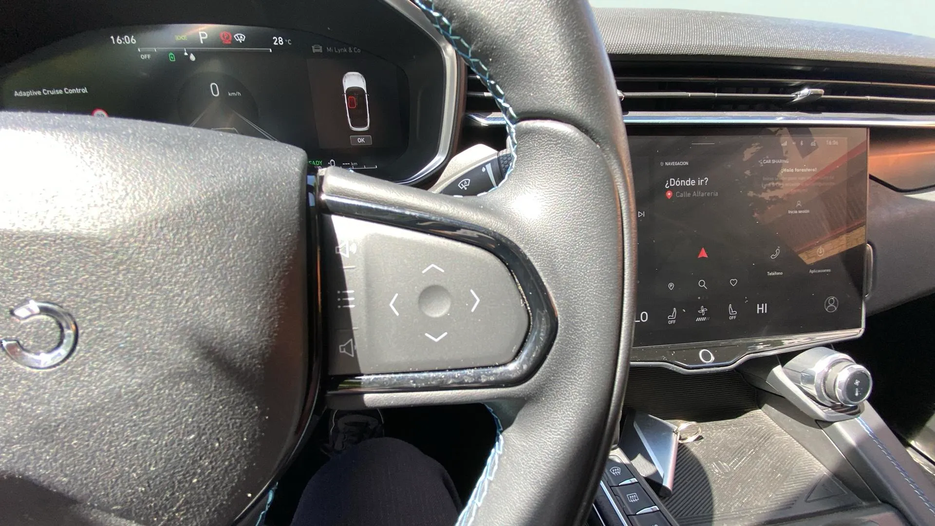 Lynk & Co 01 1.5 PHEV - foto 13