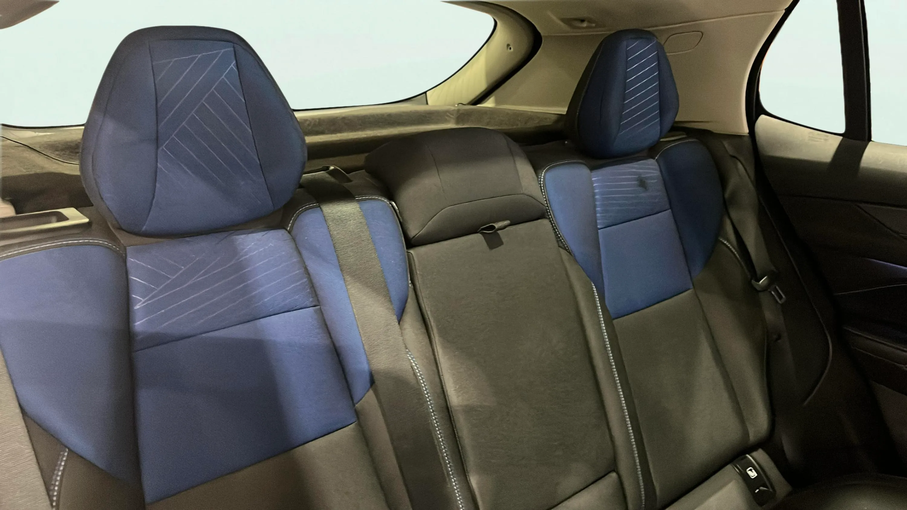Lynk & Co 01 1.5 PHEV - foto 15
