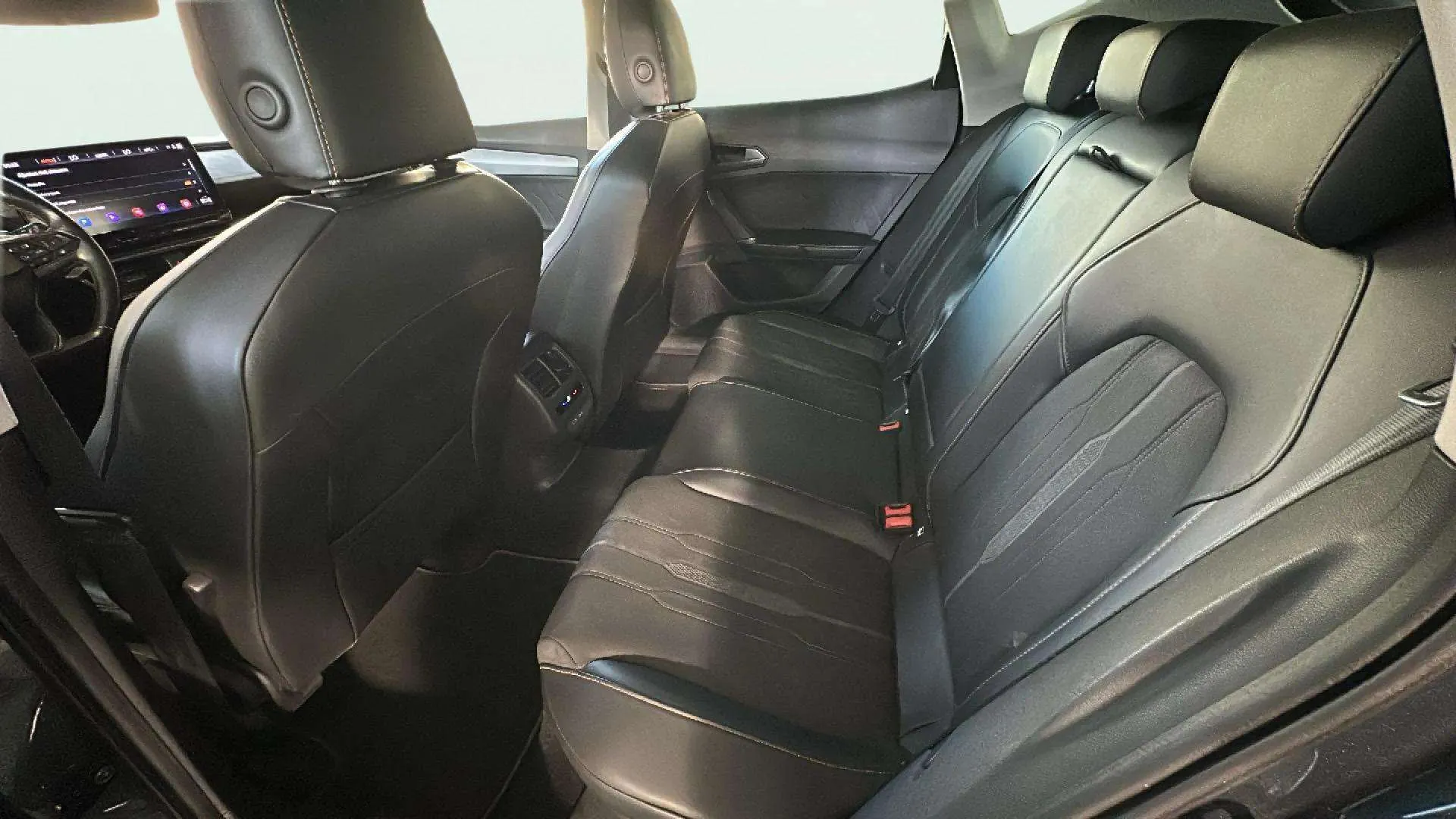 Cupra Formentor 1.5 TSI DSG - foto 22