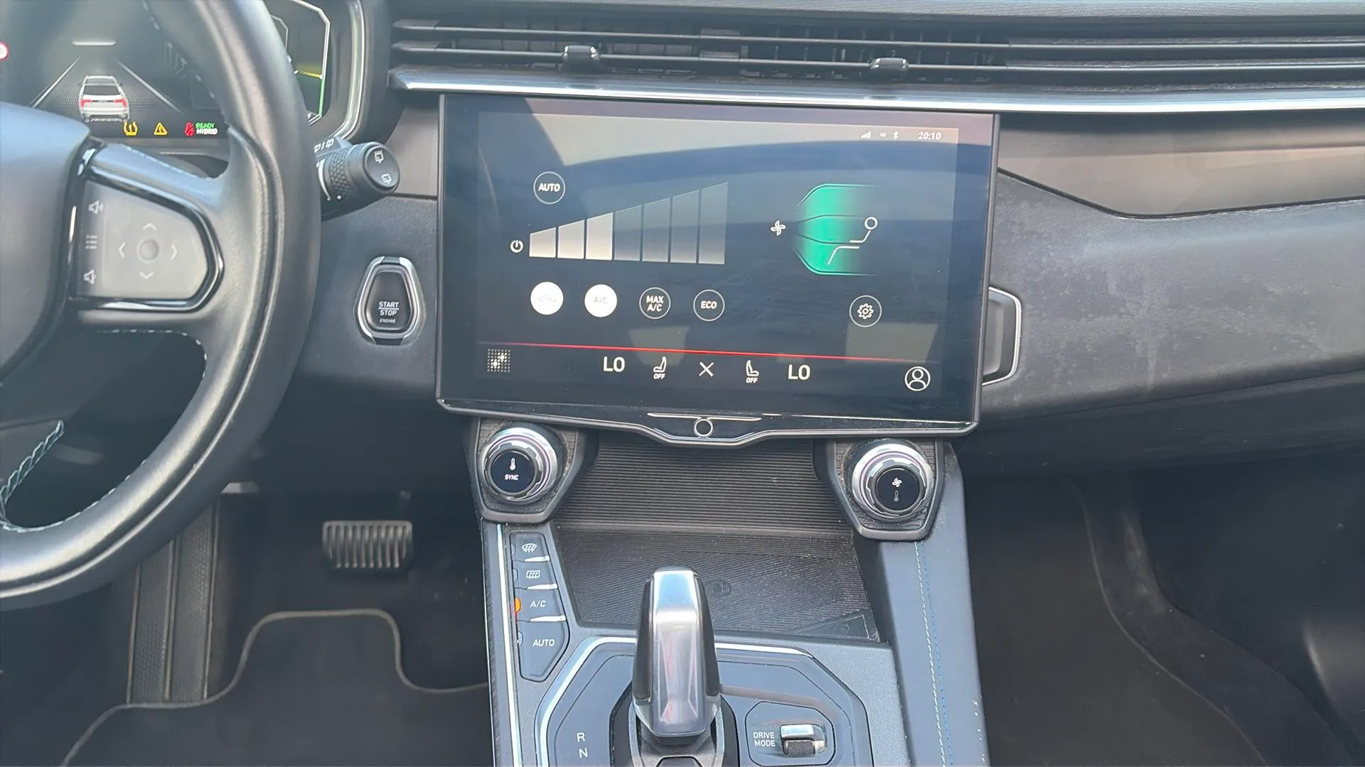 Lynk & Co 01 1.5 PHEV - foto 10