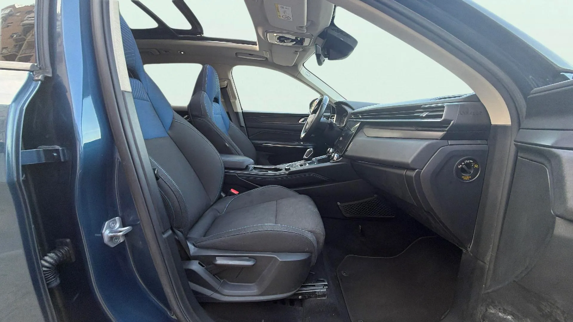 Lynk & Co 01 1.5 PHEV - foto 14