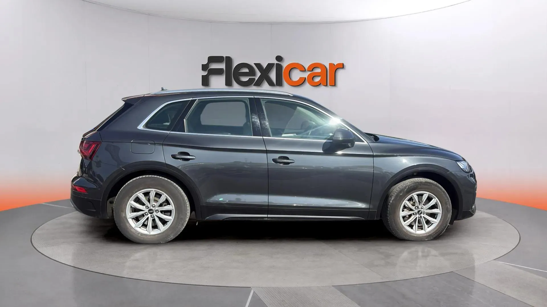 Audi Q5 35 TDI S tronic - foto 12