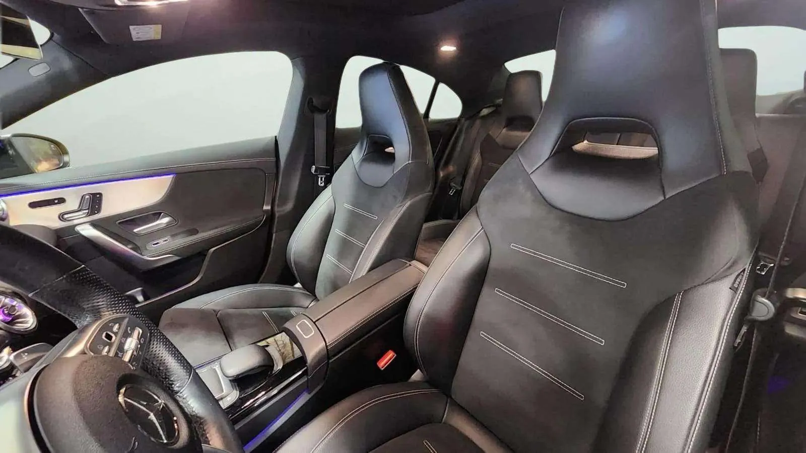 Mercedes-Benz CLA 250 e - foto 22