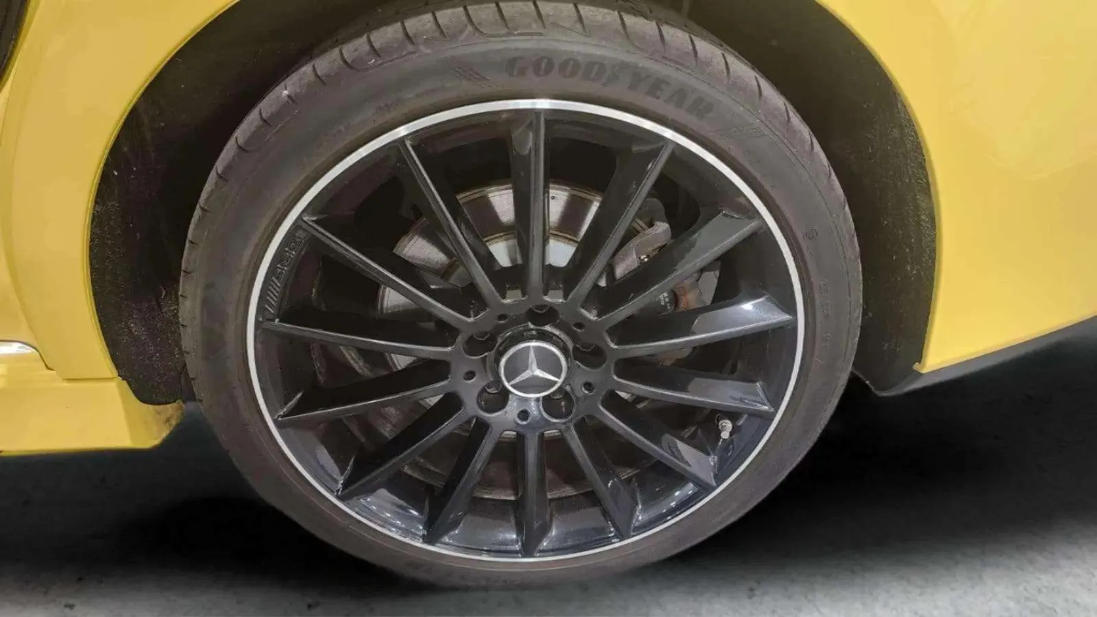 Mercedes-Benz CLA 250 e - foto 30