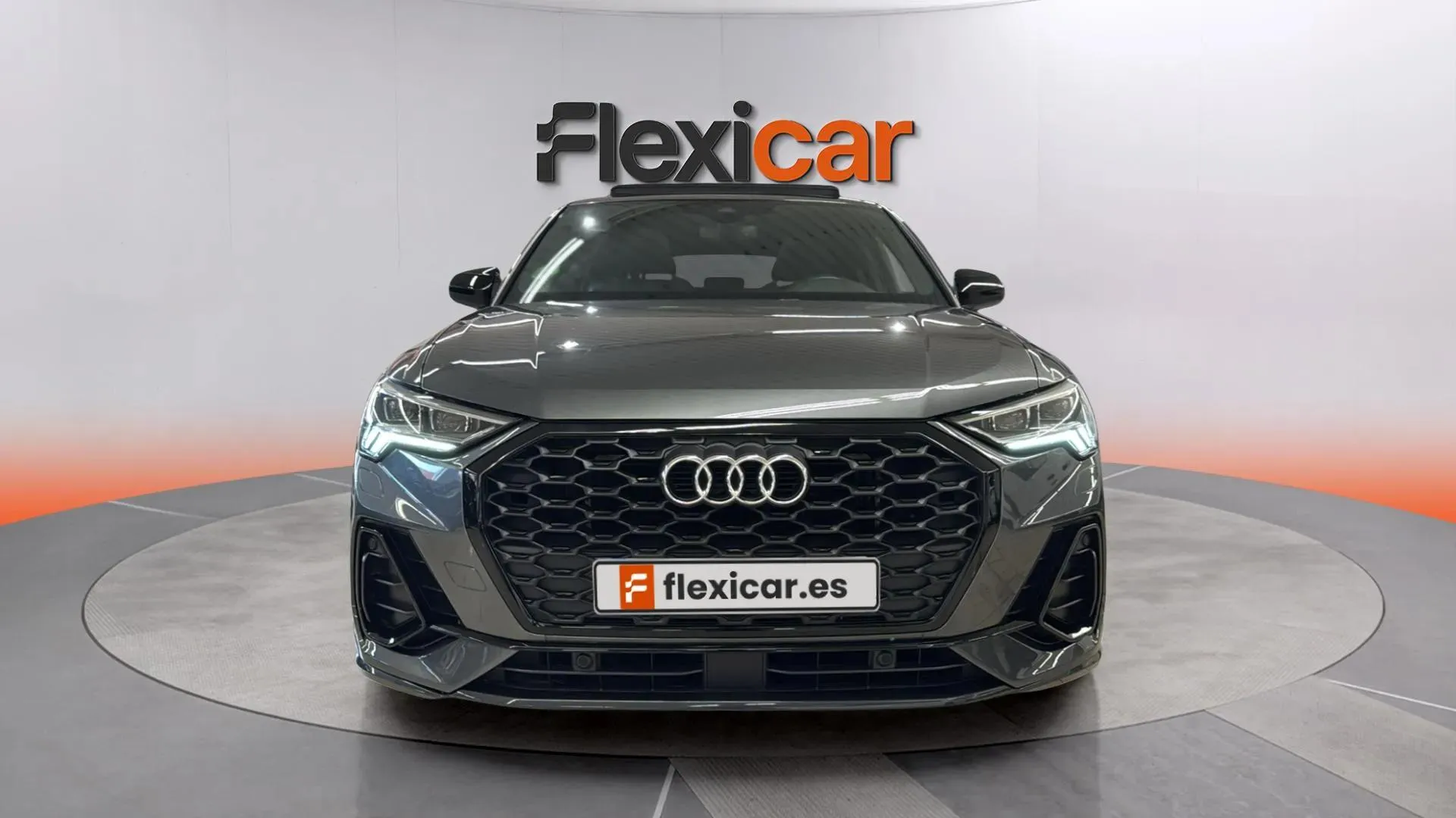 Audi Q3 35 TDI S tronic - foto 2