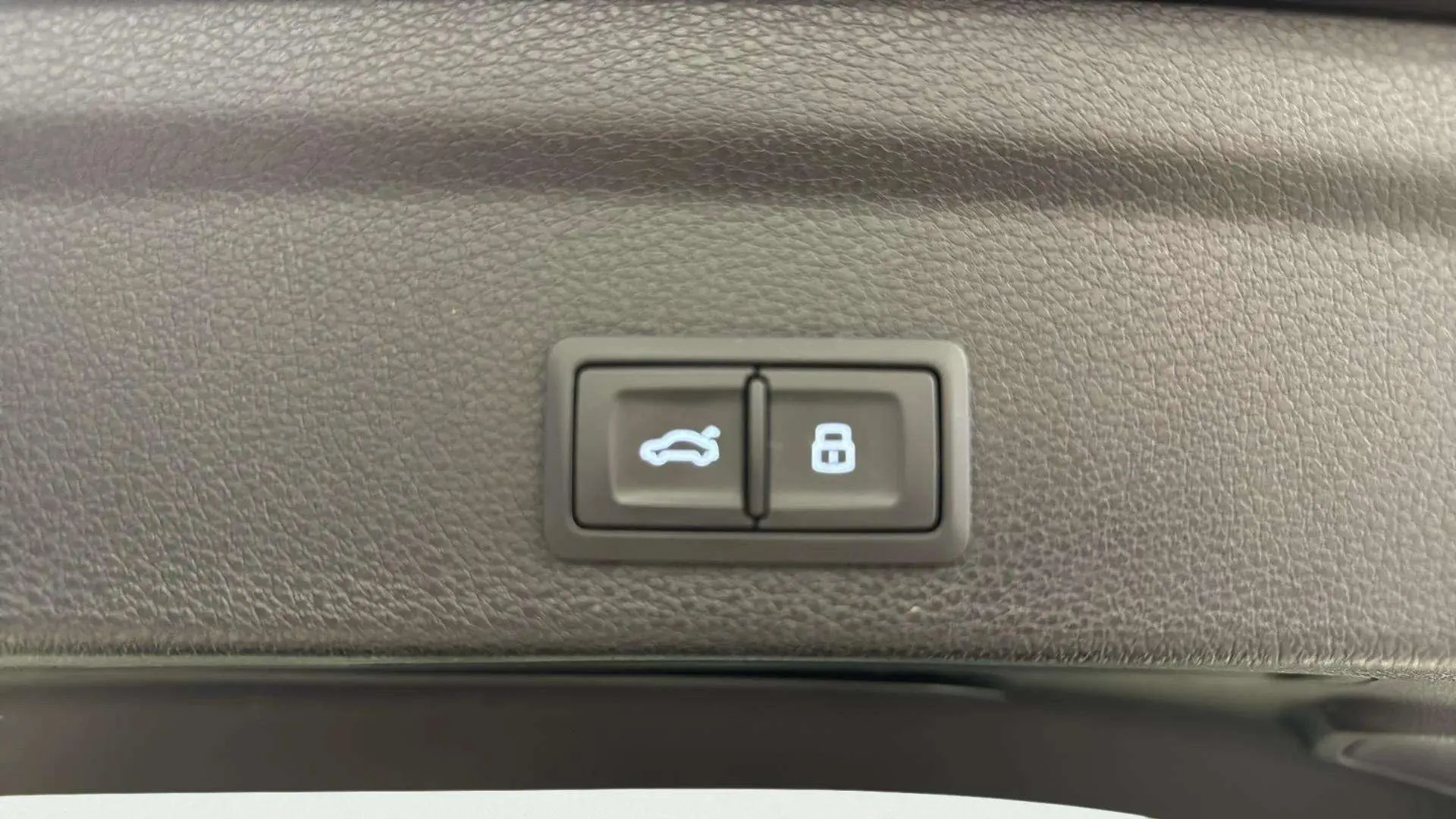 Audi Q3 35 TDI S tronic - foto 12