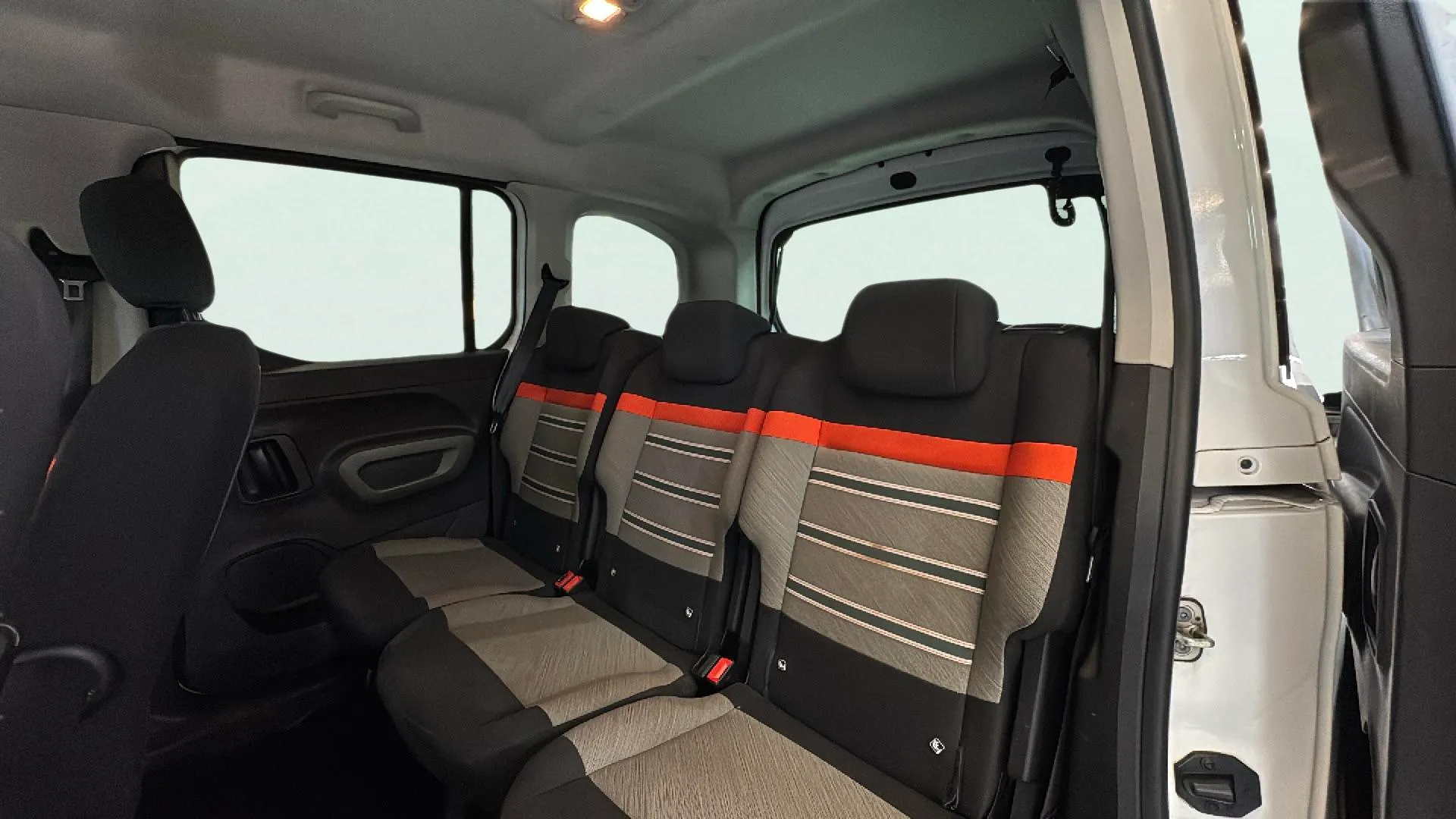 Citroën Berlingo Talla M BlueHDi 130 EAT8 Shine - foto 14