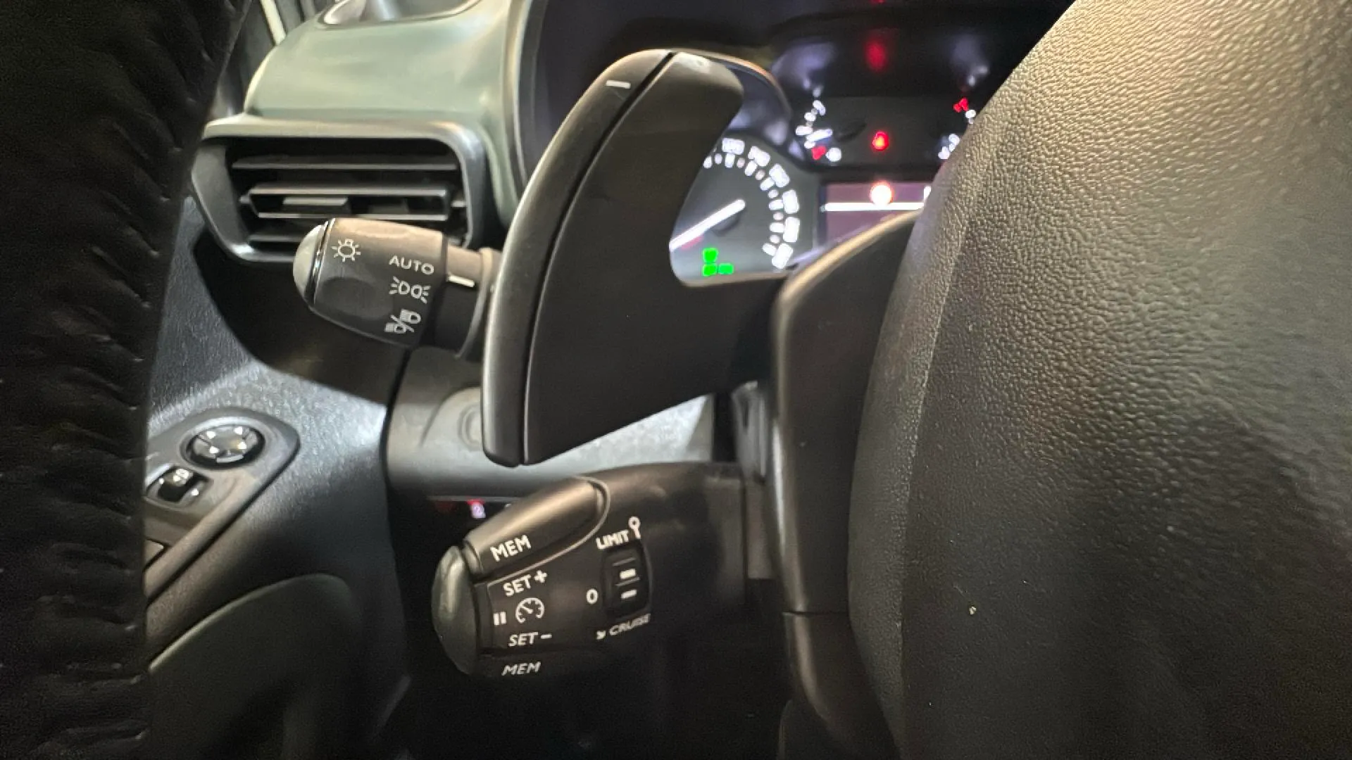Citroën Berlingo Talla M BlueHDi 130 EAT8 Shine - foto 23