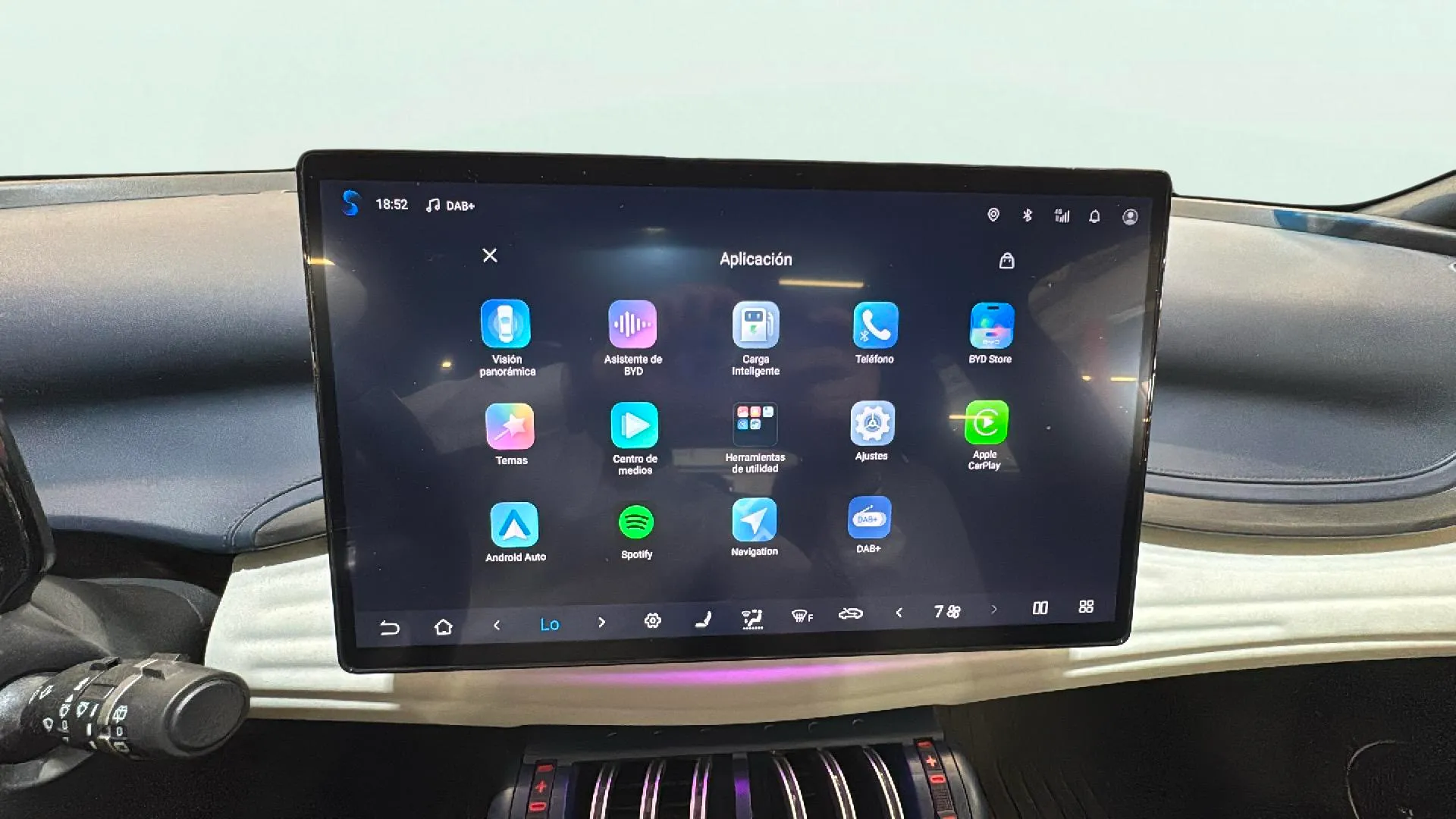 BYD Atto 3 Design - foto 22