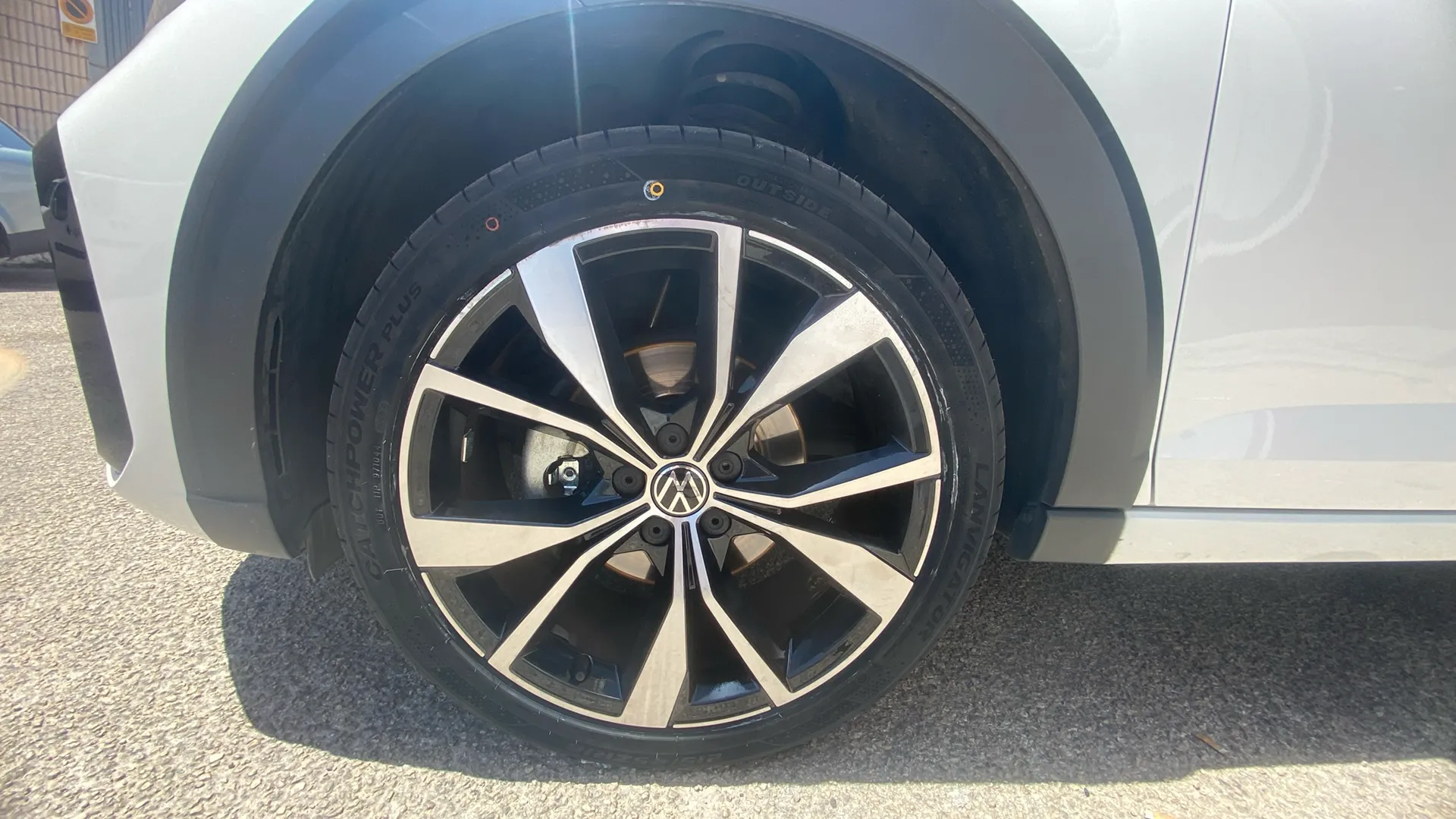 Volkswagen Taigo R-Line 1.0 TSI DSG - foto 9