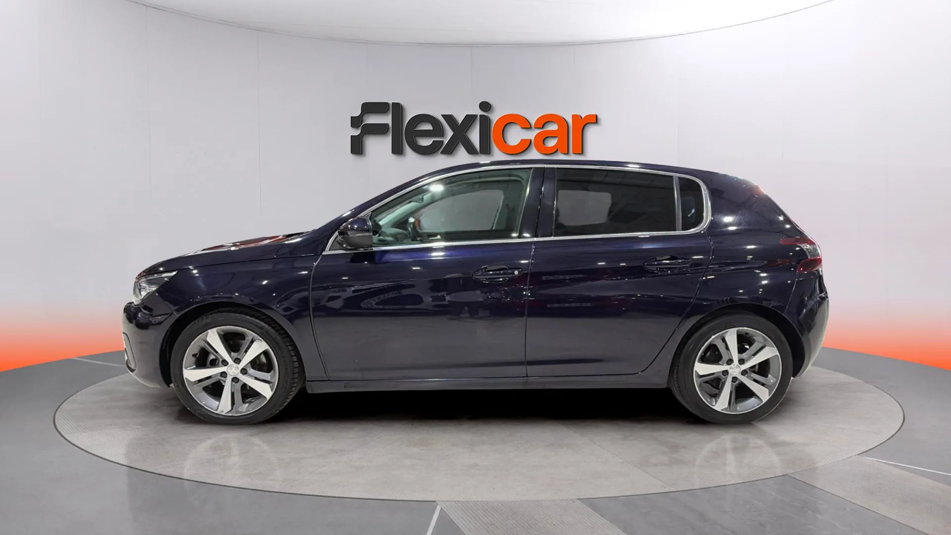 Peugeot 308 Allure 1.2 PureTech EAT8 - foto 4
