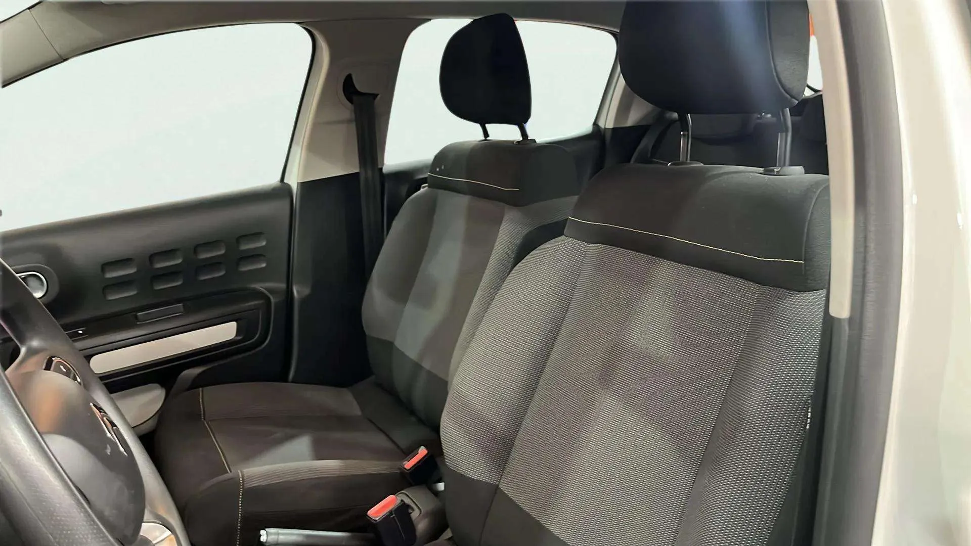 Citroën C3 BlueHDi Feel - foto 19