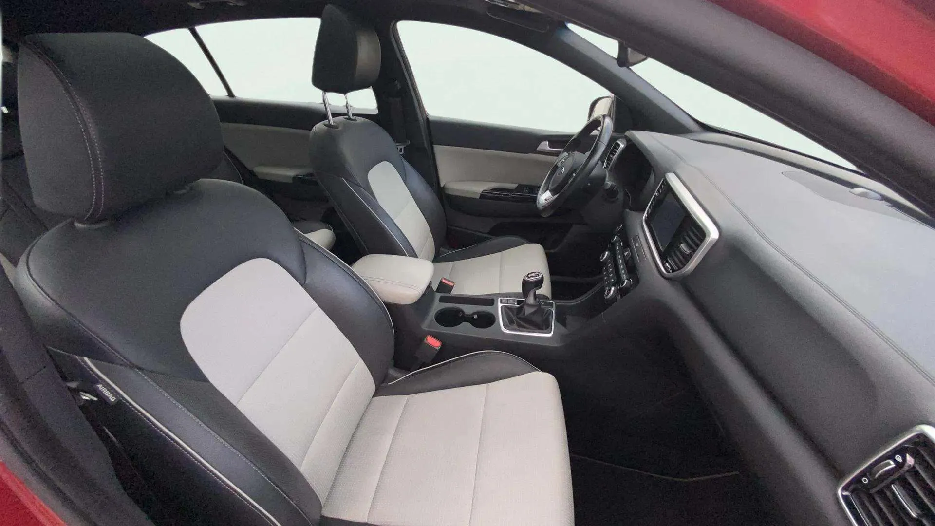 Kia Sportage 1.6 T-GDi GT Line Essential 4x4 - foto 14