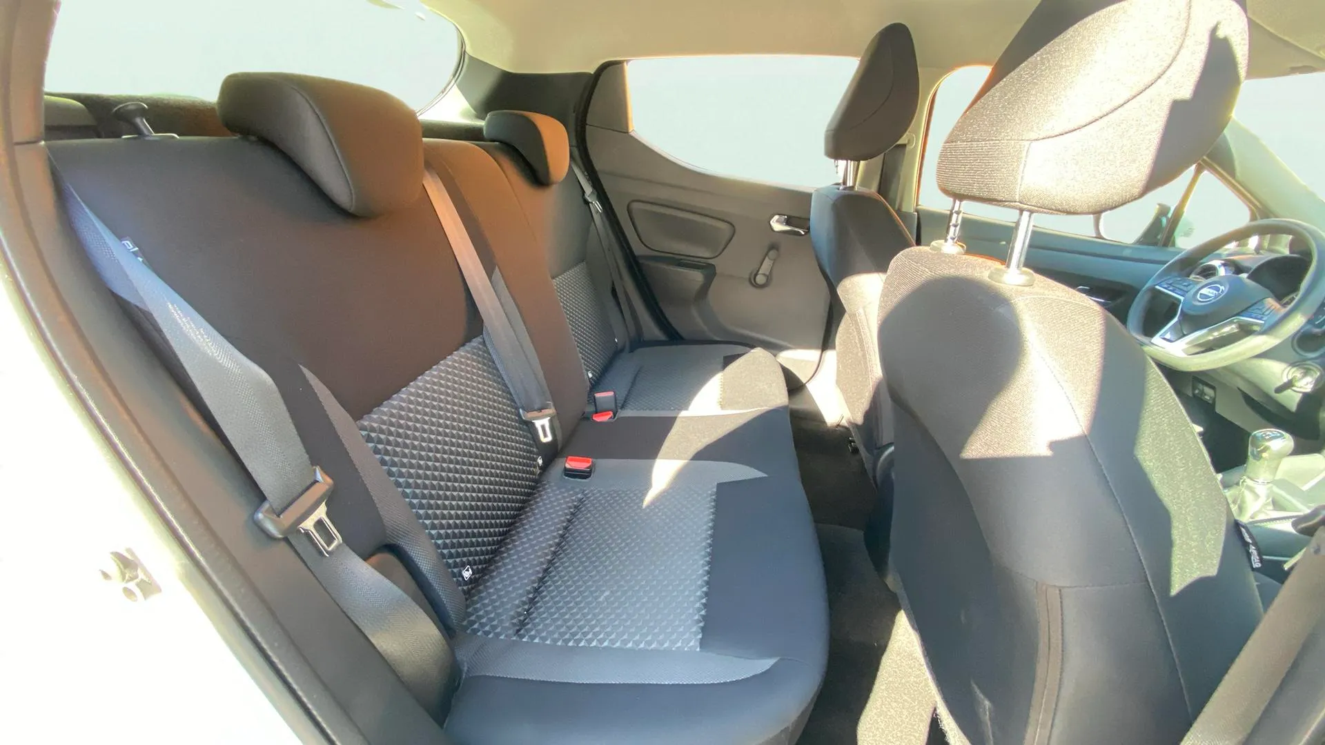 Nissan Micra IG-T E6D-F Acenta Sprint - foto 13